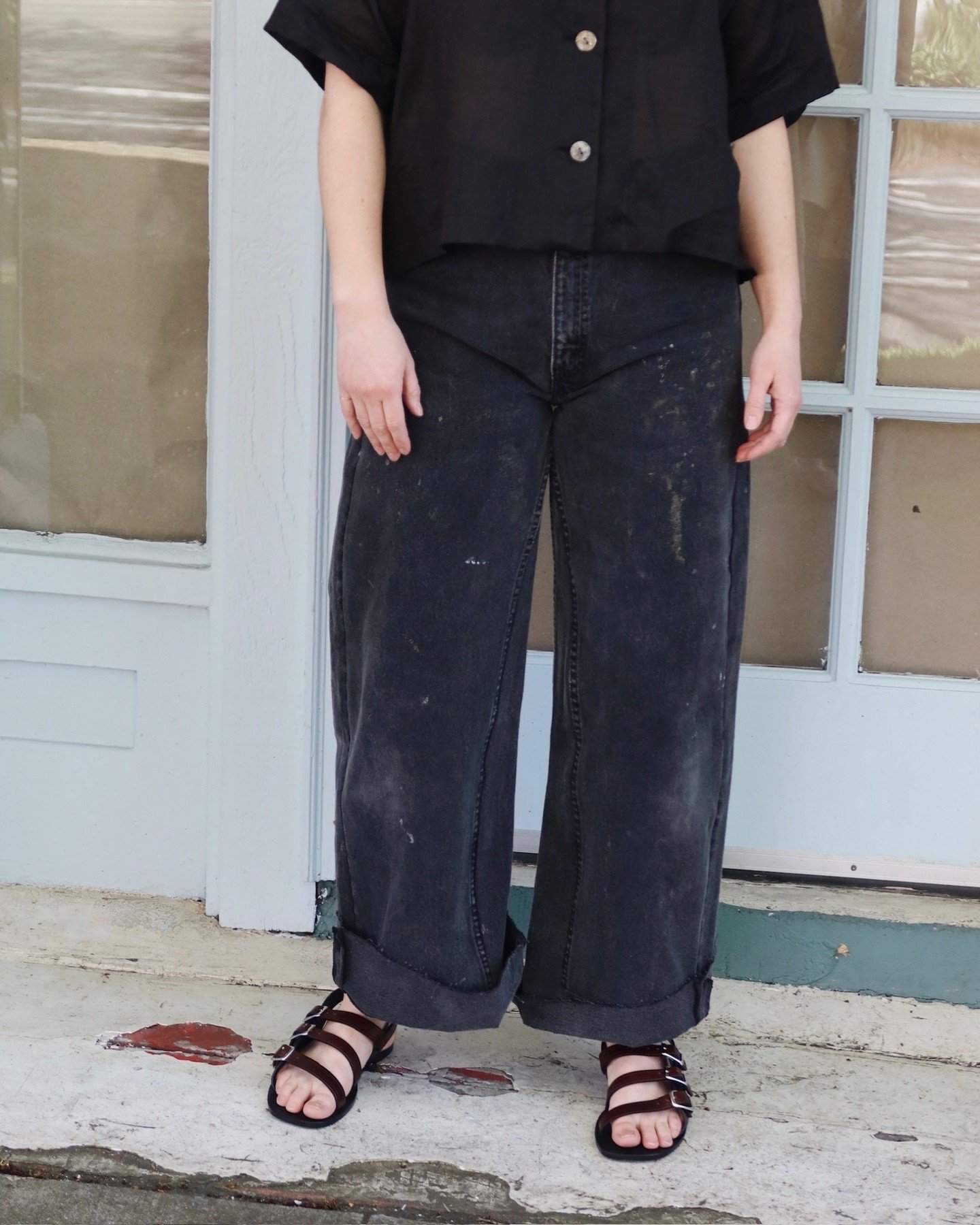 The Reworked Culottes in Vintage Black from @b_sides_jeans - a cool, mid rise fit in antique denim. Each pair is one-of-a-kind and will vary in shade, caste, color and fade pattern as they are made with authentic vintage Levi's 501's, collected in th