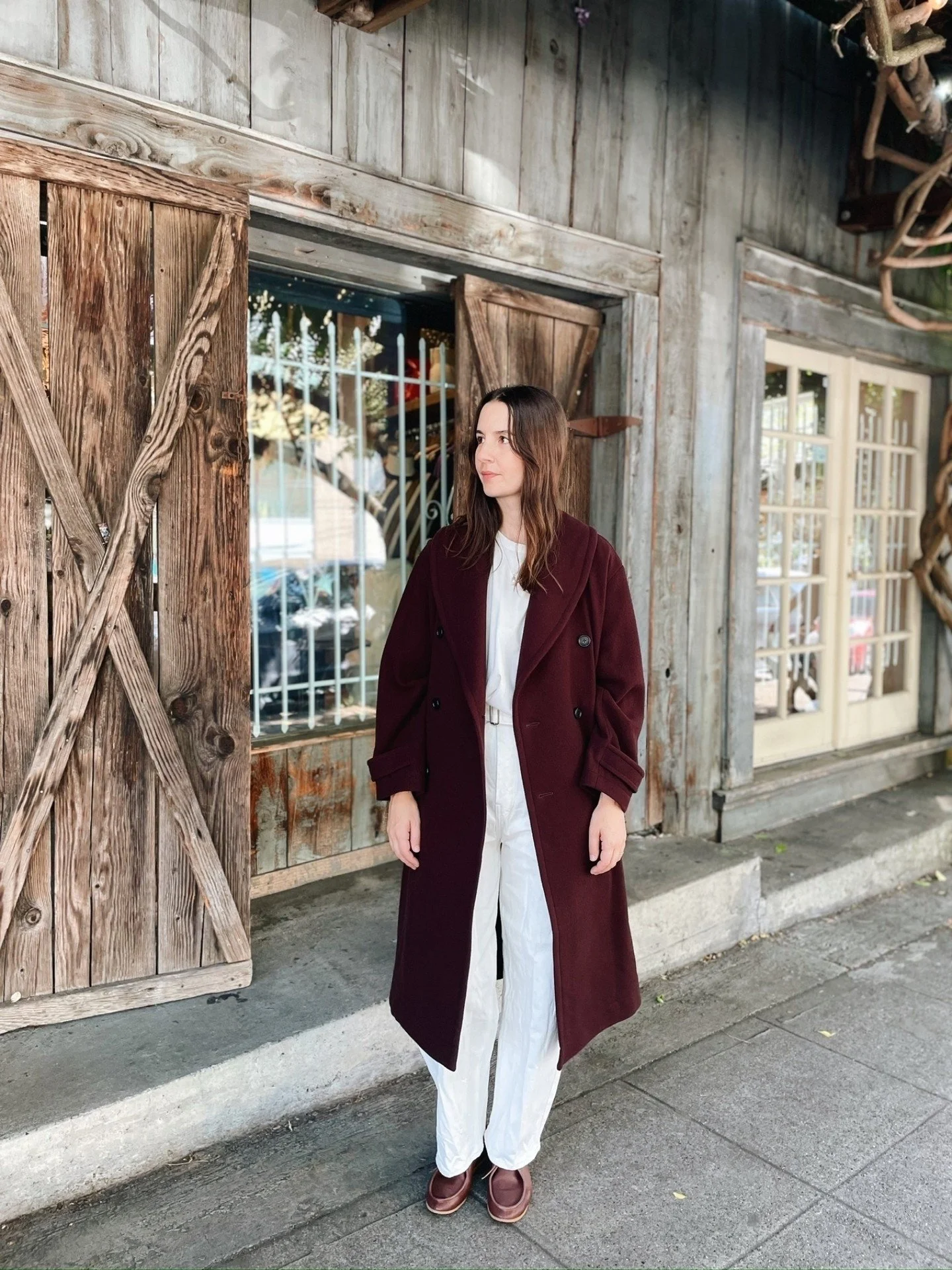 The double breasted wool Morris Coat from @nicholsonandnicholson ⭐️