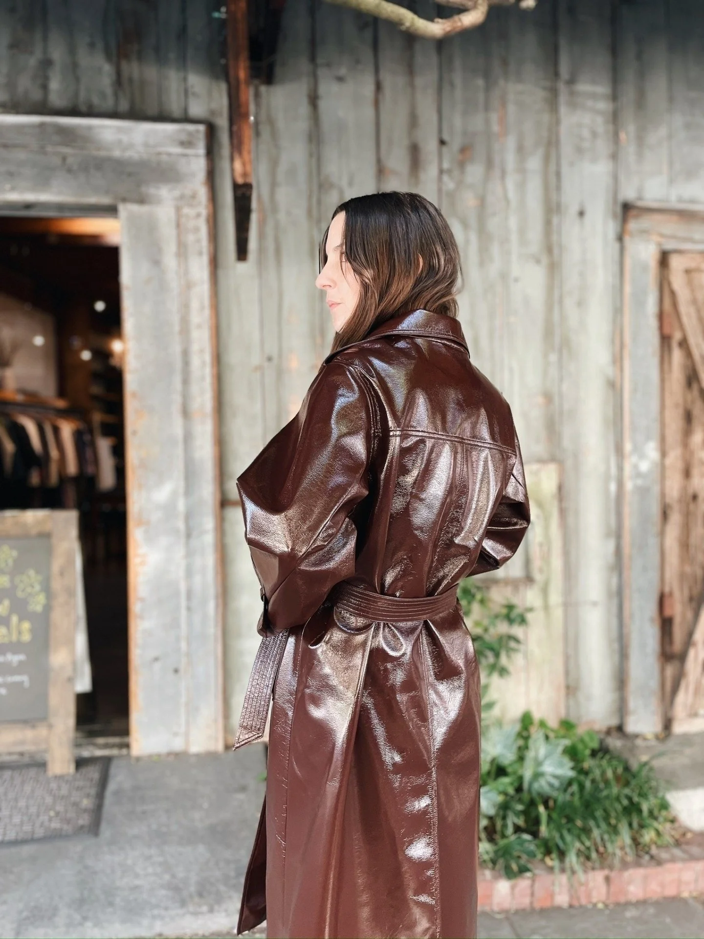 The Mia Trench in Bordeaux from @no6store 🤎