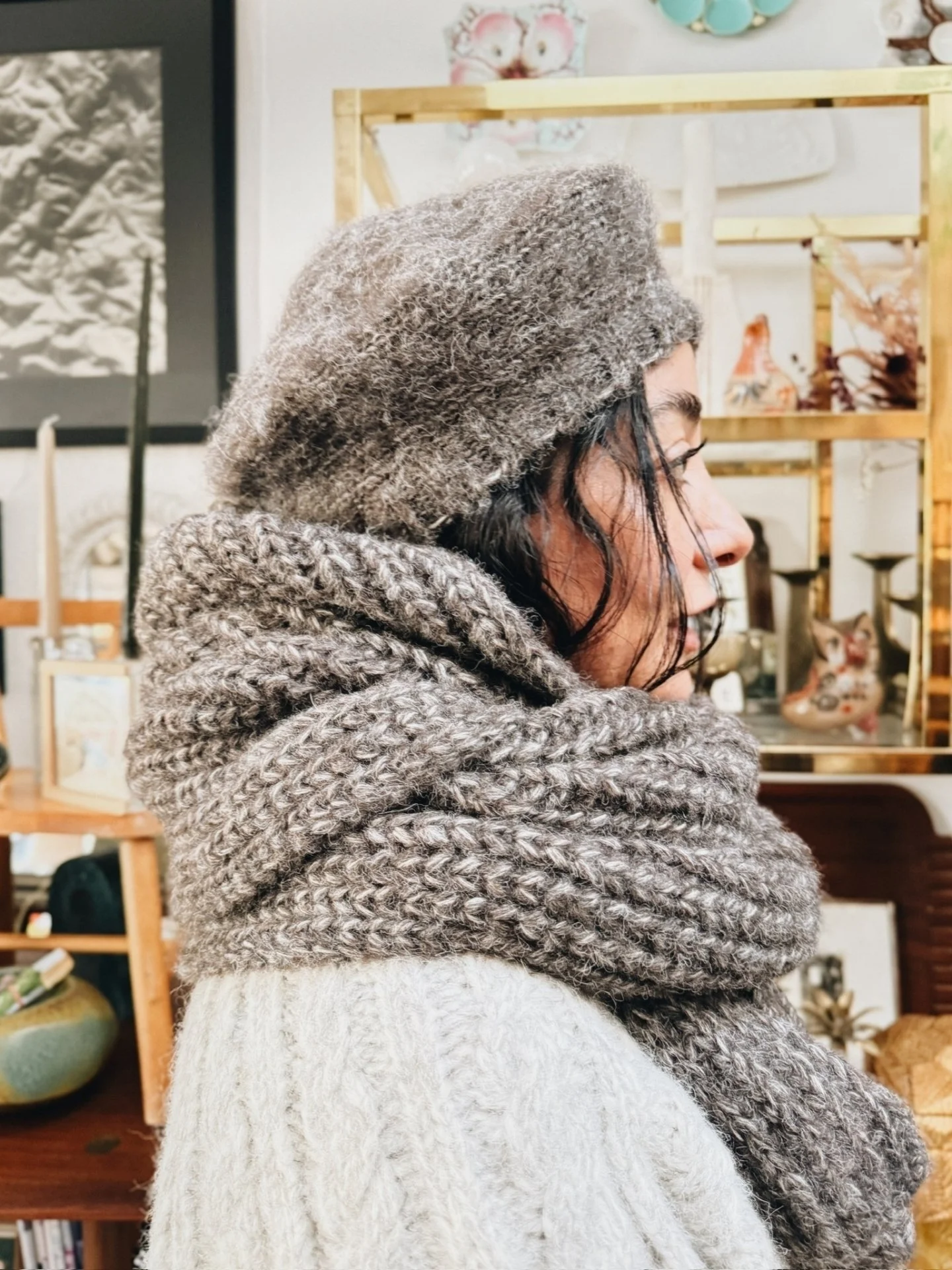 Alpaca &amp; Cotton Scarf and Nimes Beret from @shainamote 🐑 we love that Shaina Mote works with a small, sustainable workshop in Peru to create her beautiful knitwear pieces. 

Today is the last day to snag  20% off apparel, accessories, home &amp;