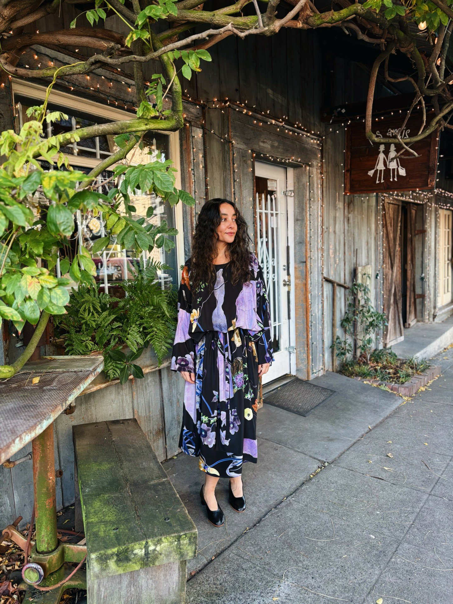 We&rsquo;re OPEN today! Come shop with us Mondays through the end of the year from 11-5 ✨

A huge thank you to everyone who stopped by to celebrate small business weekend with us! We have the best community 🫶

The Big Simple Dress from @anntianstudi