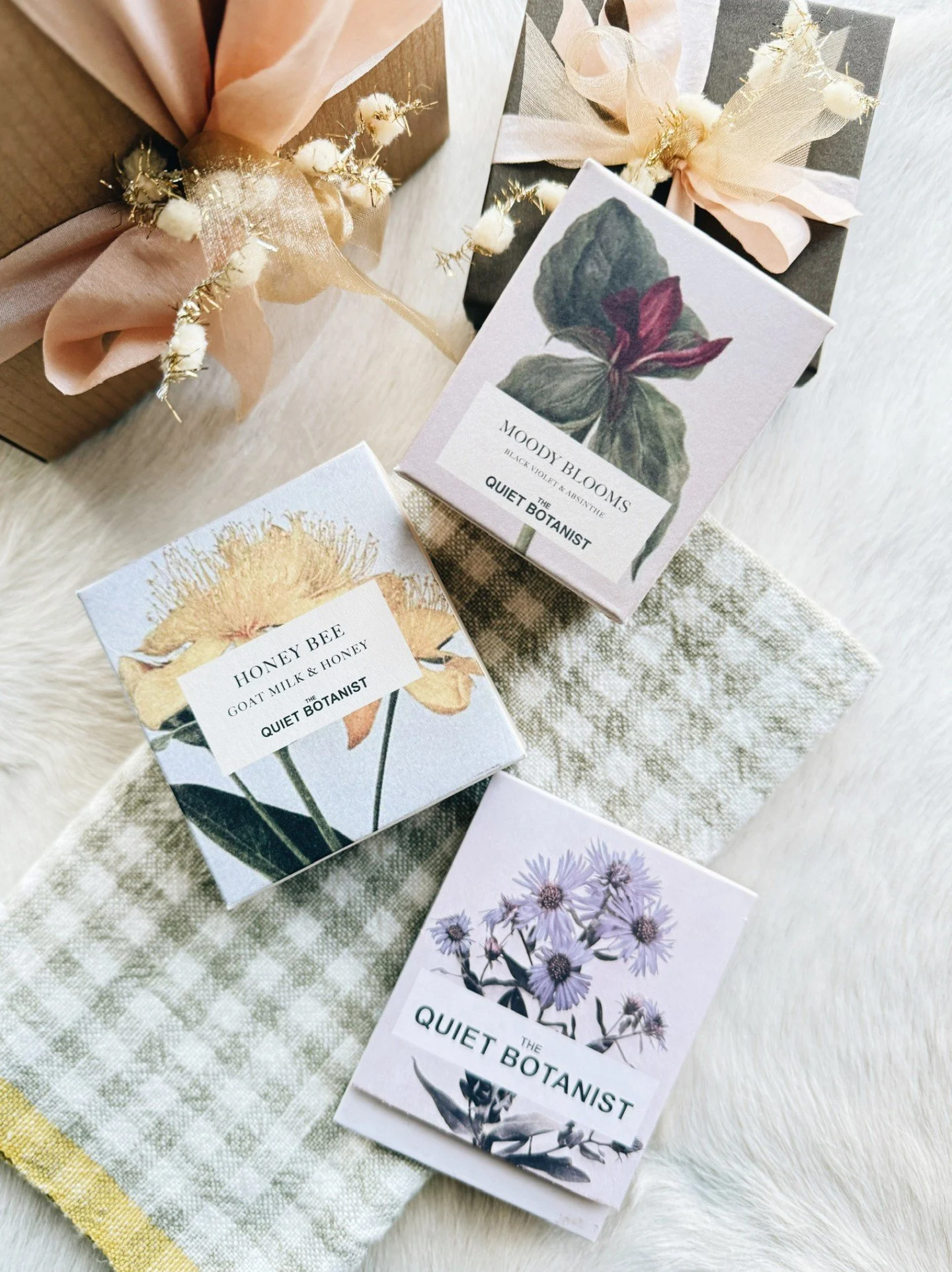 Need something little? 🎁✨ we&rsquo;re open today 11-6! 

Tomorrow, Dec 23 - 11-6
December 24 - 11-3ish 
December 25 &amp; 26 - CLOSED