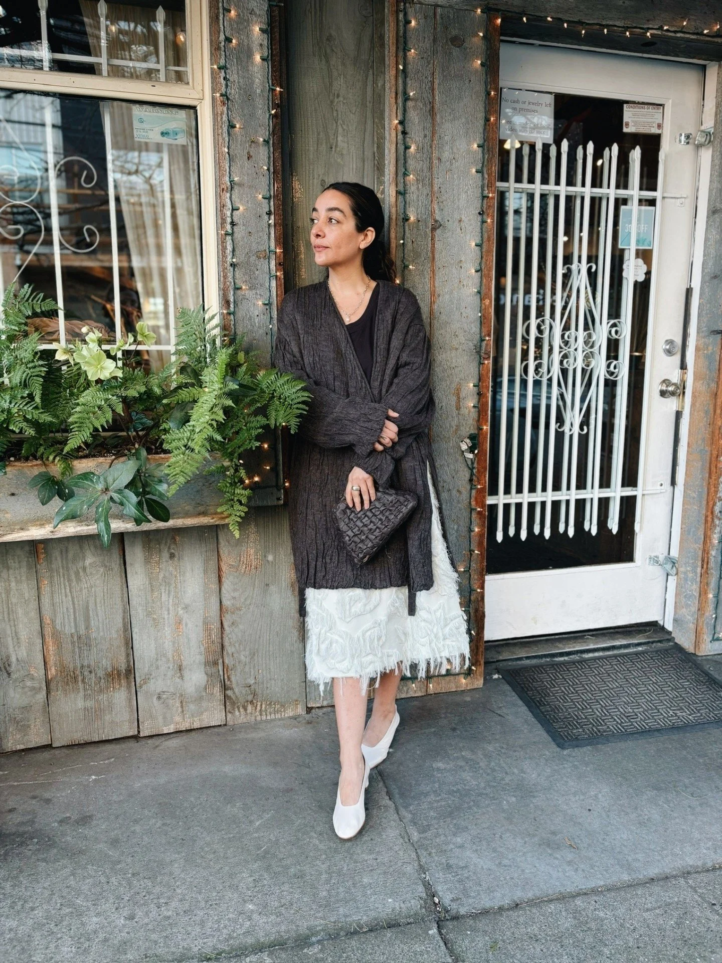 The Gauze Cardigan from @laurenmanoogian paired with Jersey Tank and Roeper Skirt from @studionicholson ⭐

Stop by today for the last day of our employee archive sale! There are still so many great, very gently worn pieces. 

Pstt... our 30% off Wint