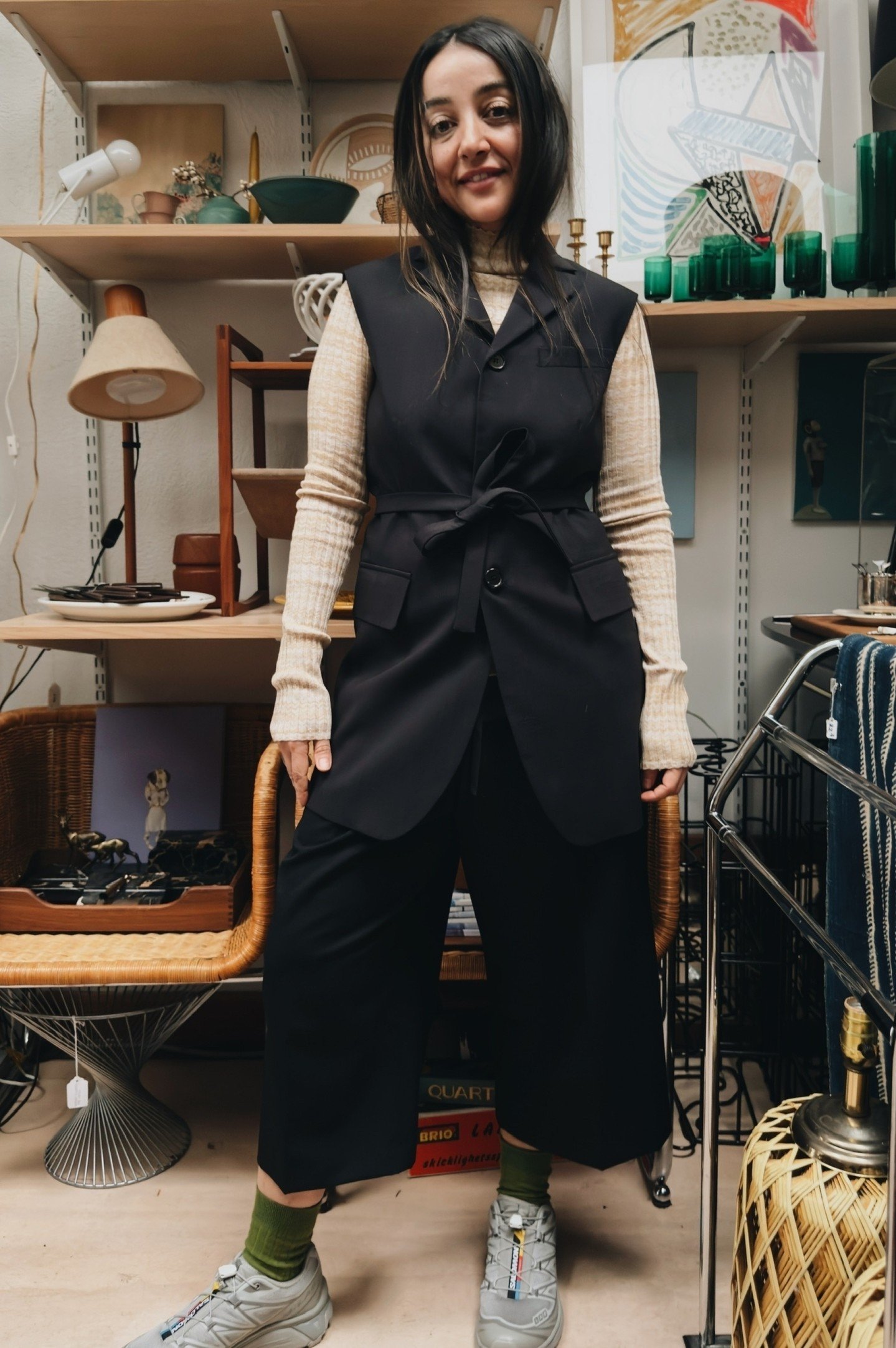 The Sleeveless Blazer in Charcoal layered over the Long Sleeve Mock Neck &amp; paired with the Cropped Drawstring Pant 🖤 @6397_news