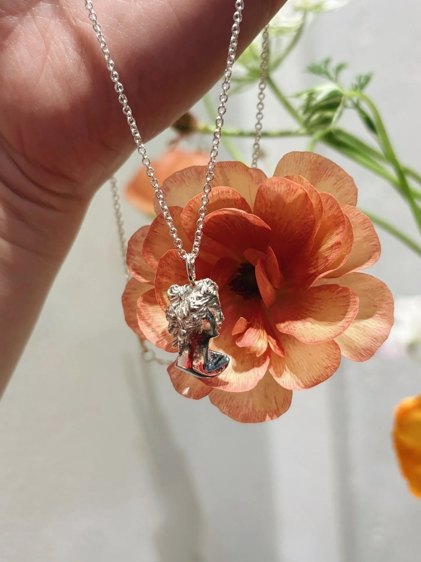 The Woman Amulet from local jewelry artist @mollydebiak 🌟