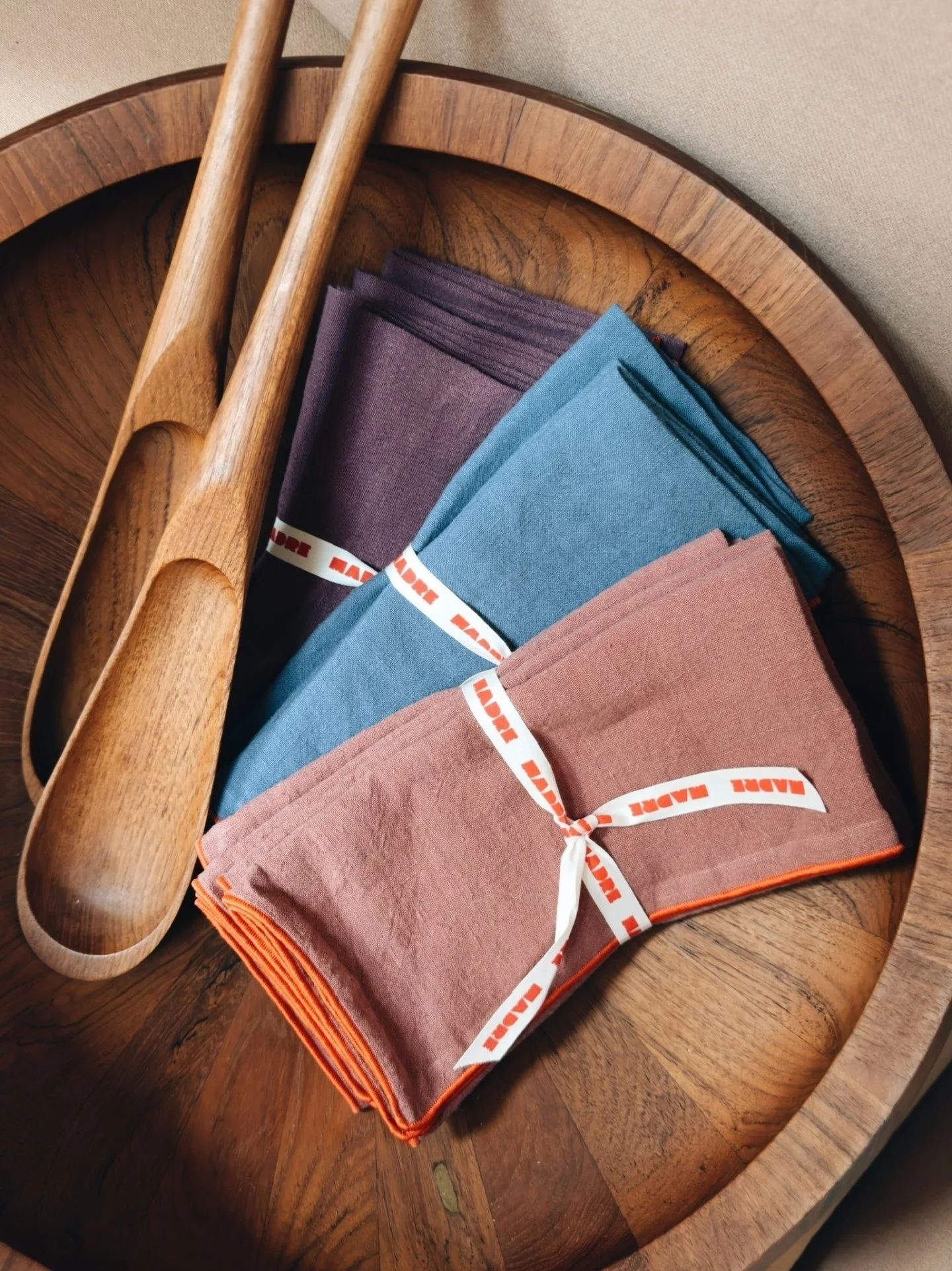 A new batch of Portland made @madrelinen has hit the shelves! Styled with serve ware from our favorite neighbor @dote.seattle just in time for late Summer hosting 🤗