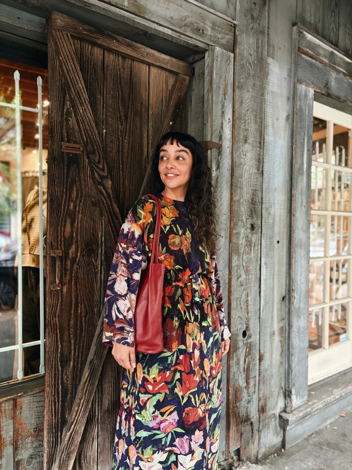 @anntianstudio Simple Dress in Print D&amp;E + @are_studio Frances Bag in currant