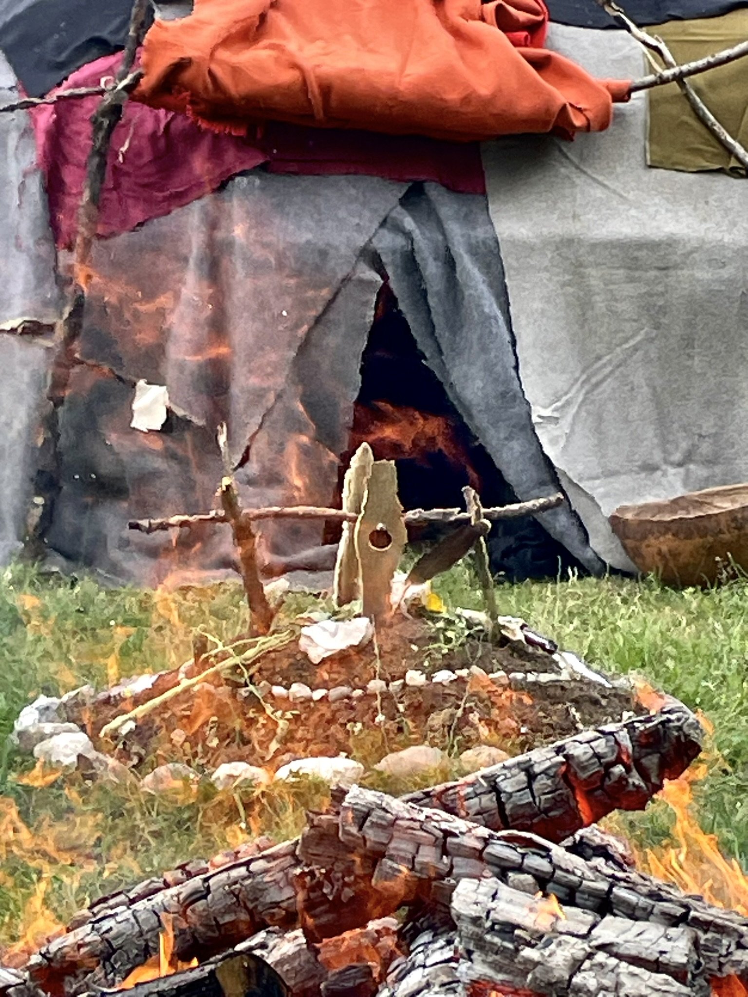 DAS ALTE LIED DER ERDE