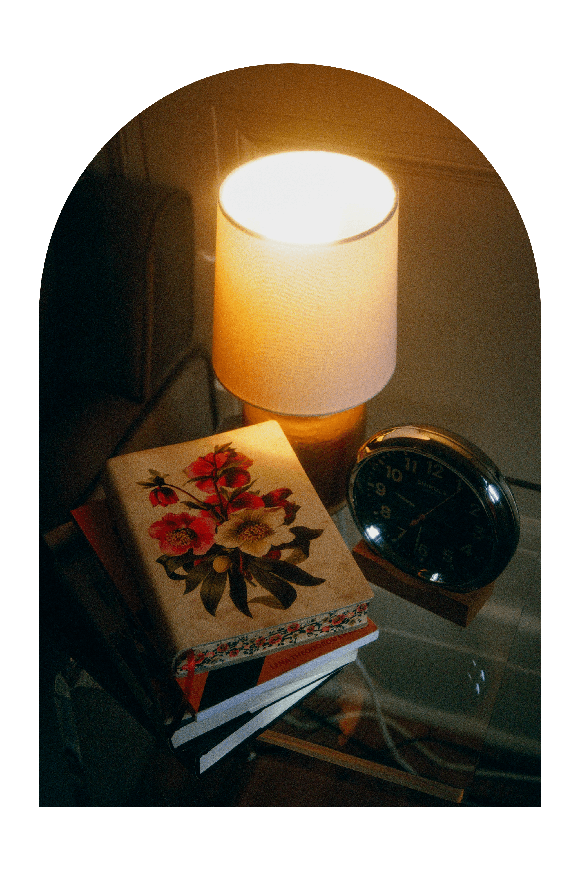 clock and lamp in therapy office