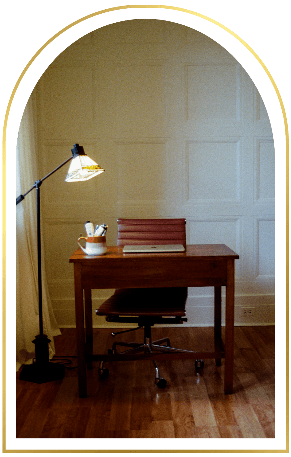 desk in therapy office