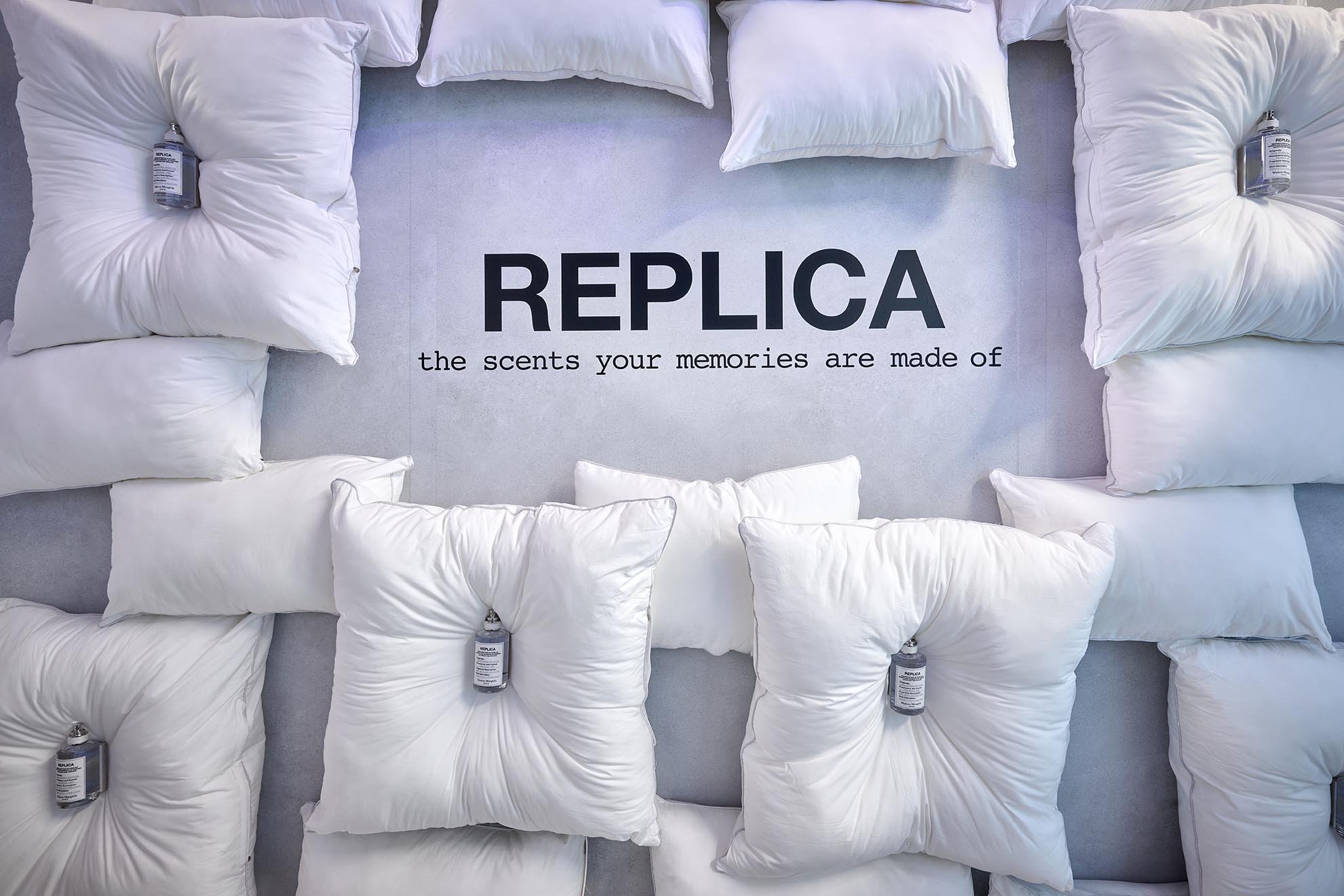 20230928_Loreal_Replica_PopUp_reduced_pillow logo.jpg