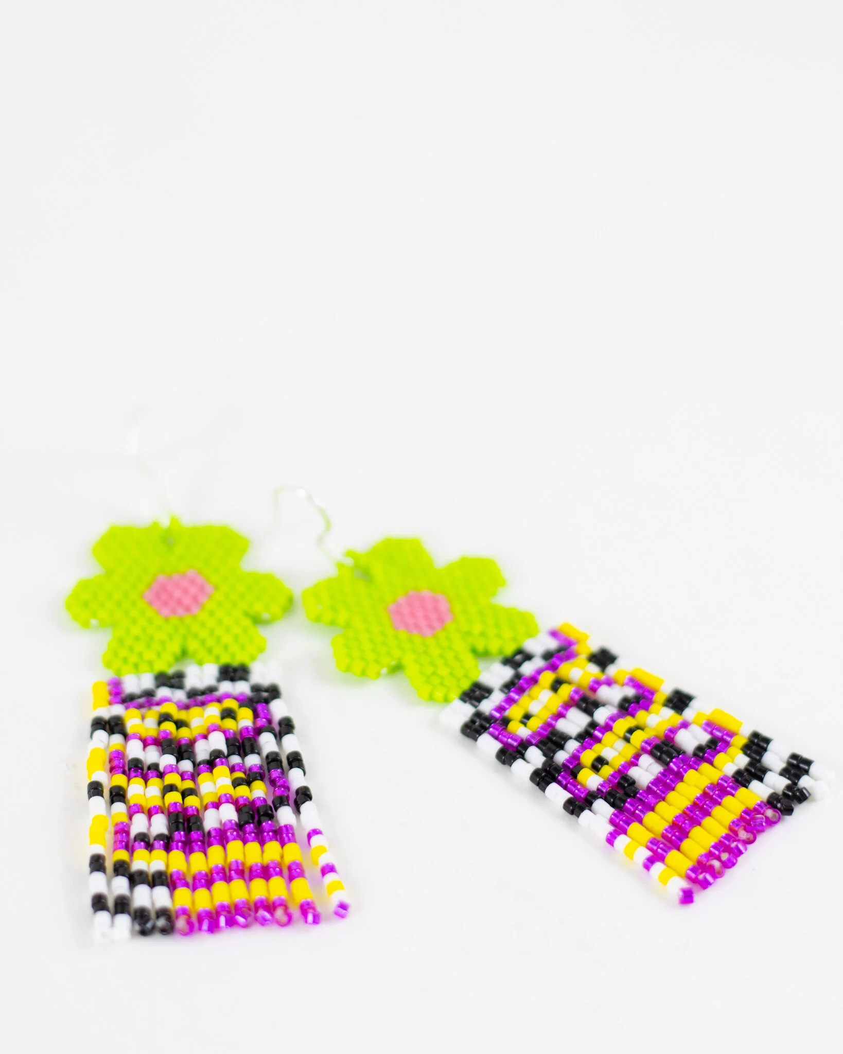 DF748237-E7ED-4711-A1D3-19EEA3B29E80