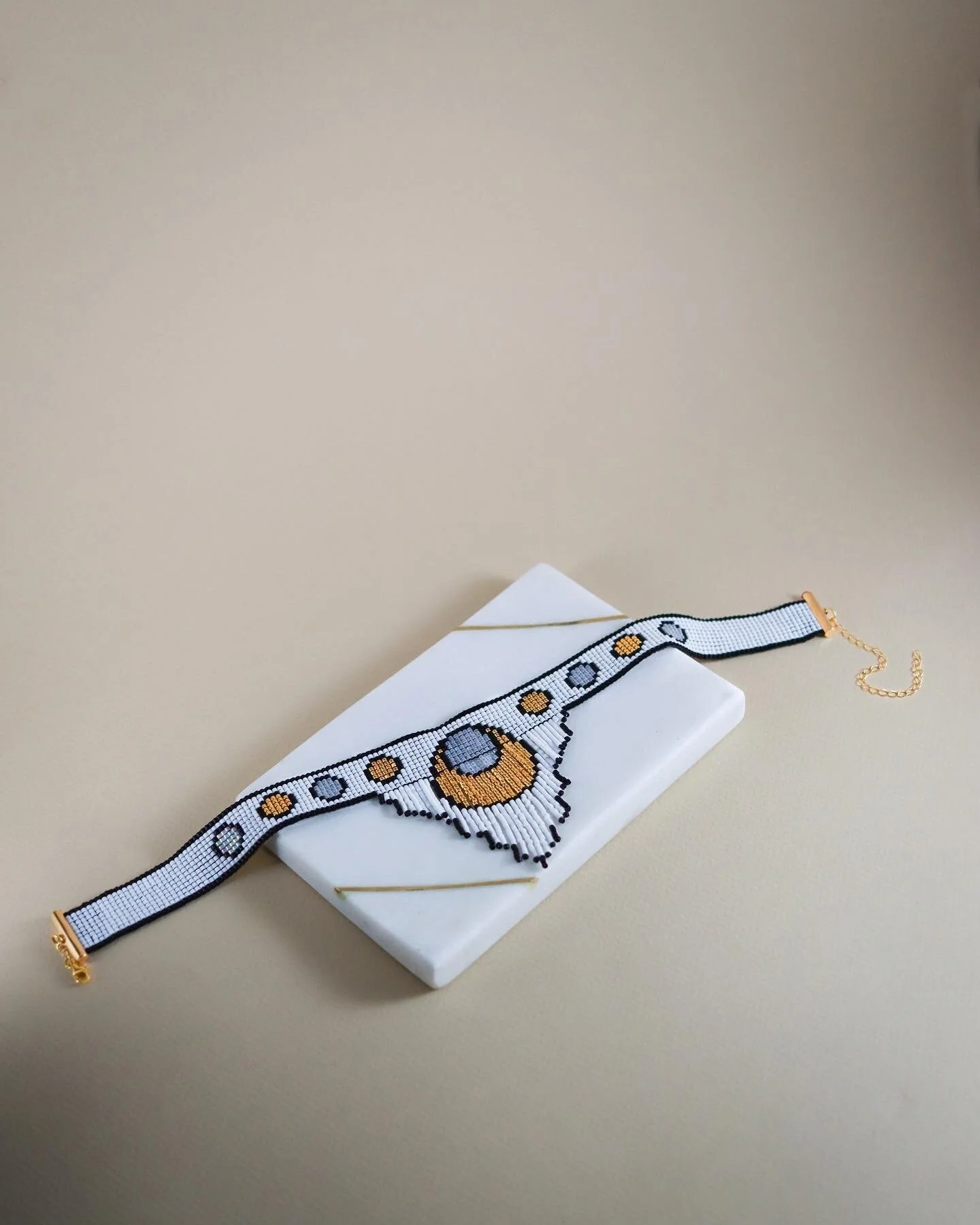 58E6F565-4435-4BD5-8F5D-BC9DA5B6FB1A