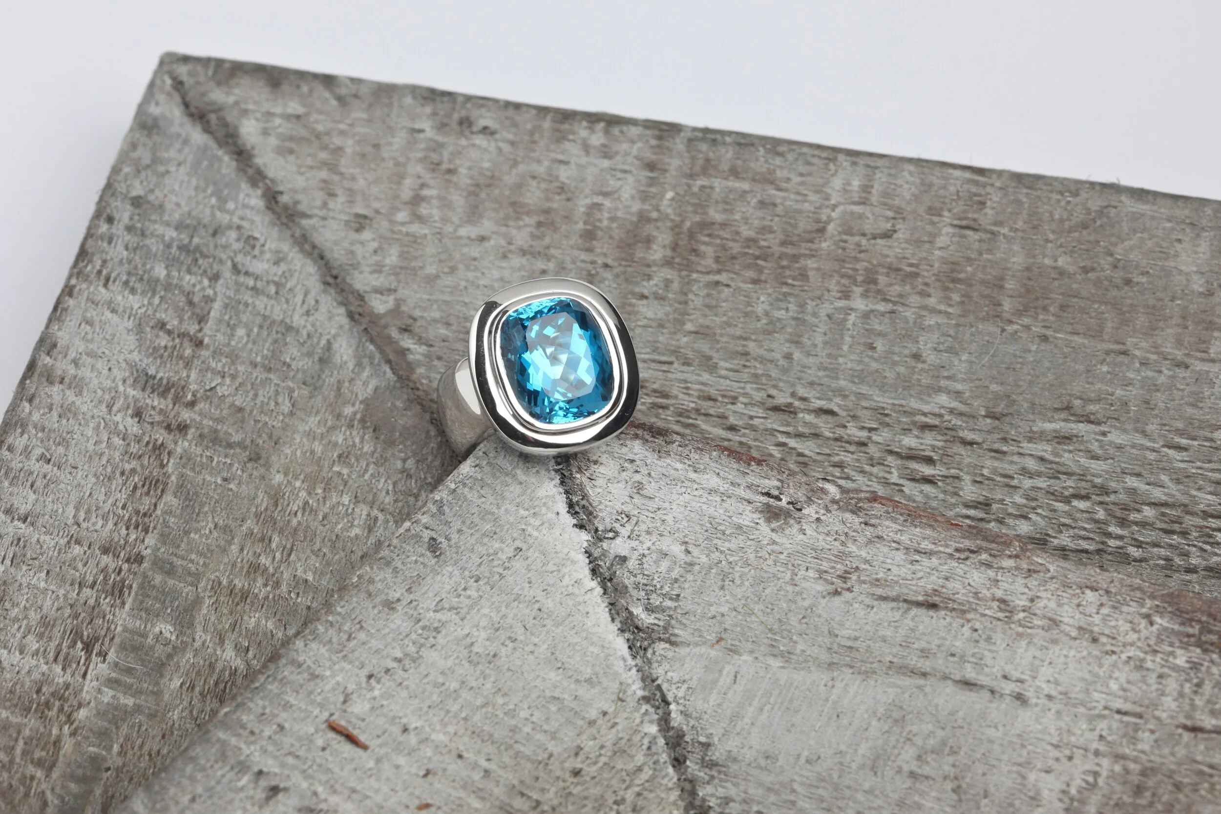 Silverring+Topaz.webp