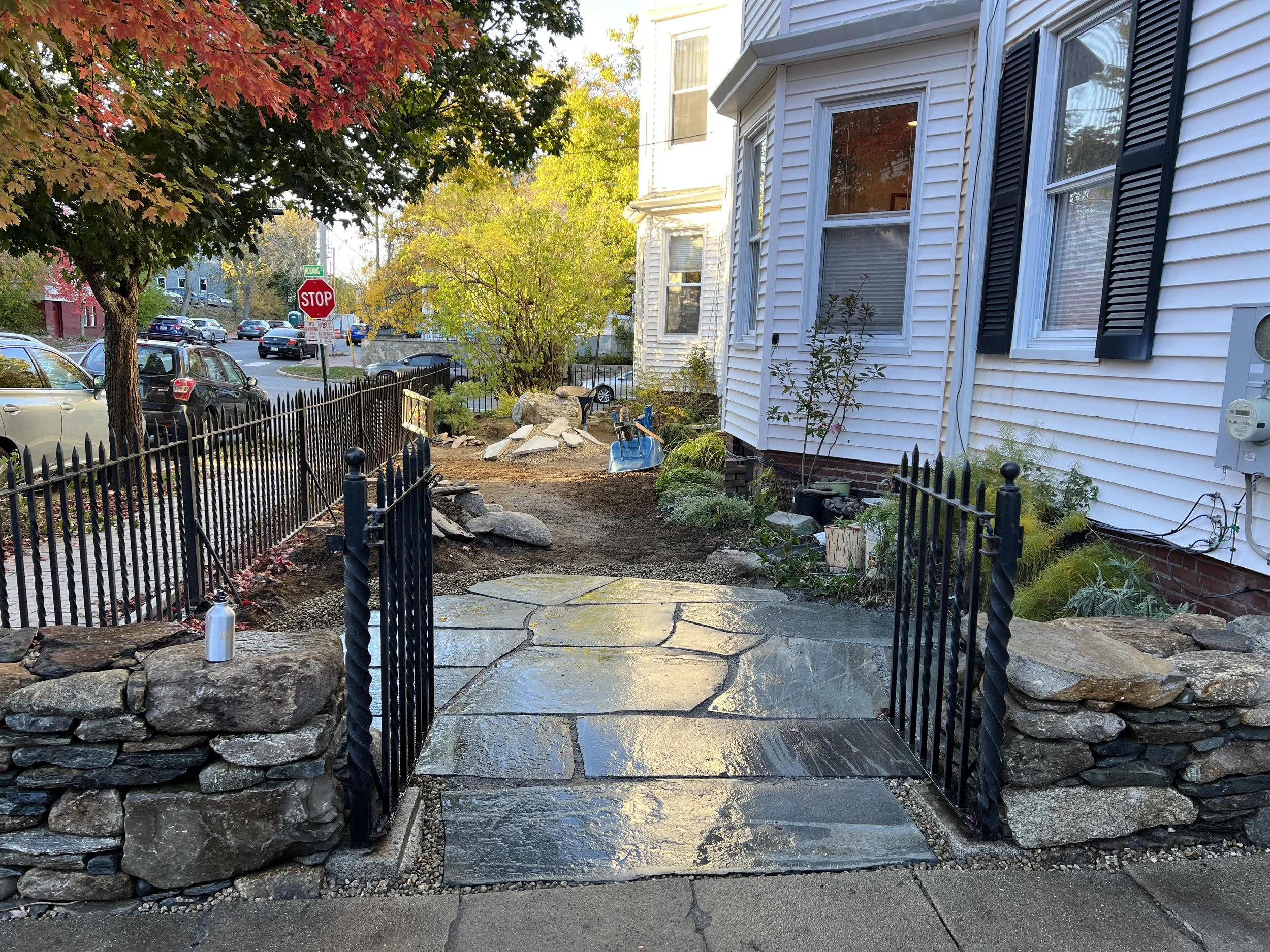 flag stone patio and wall.jpg