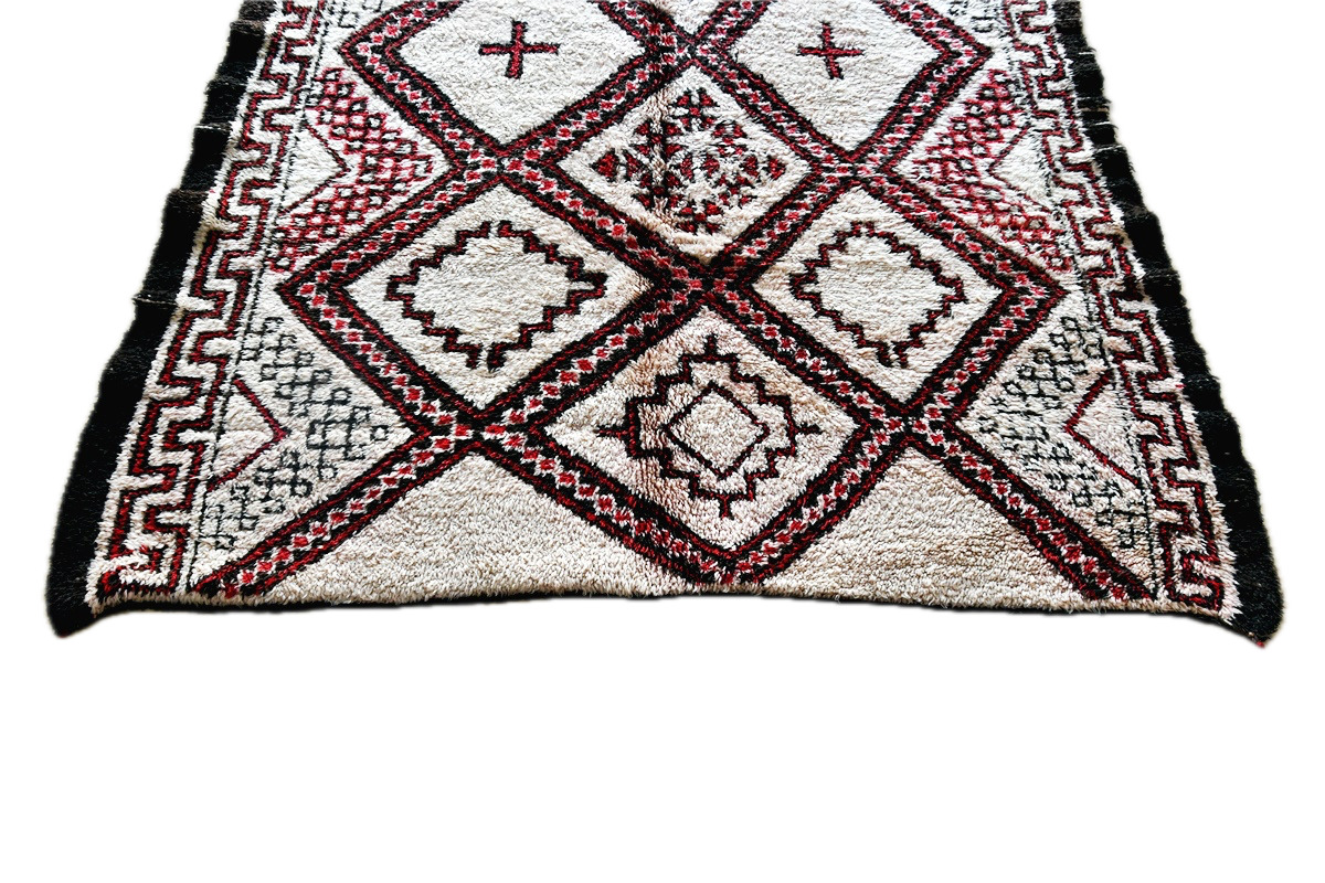 Marmoucha-Vintage-Moroccan-Rug00004.png