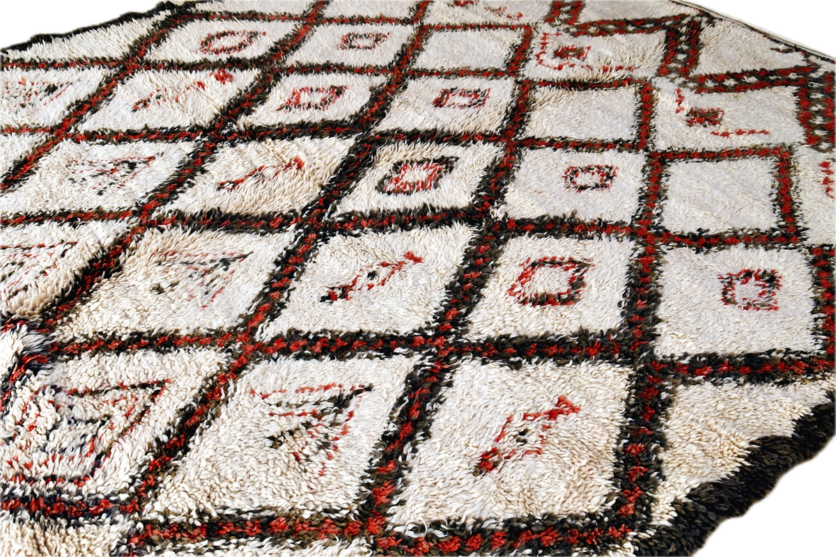 Marmoucha-Vintage-Moroccan-Rug00014.png