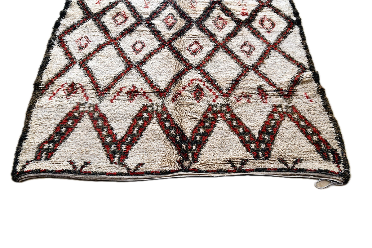 Marmoucha-Vintage-Moroccan-Rug00013.png