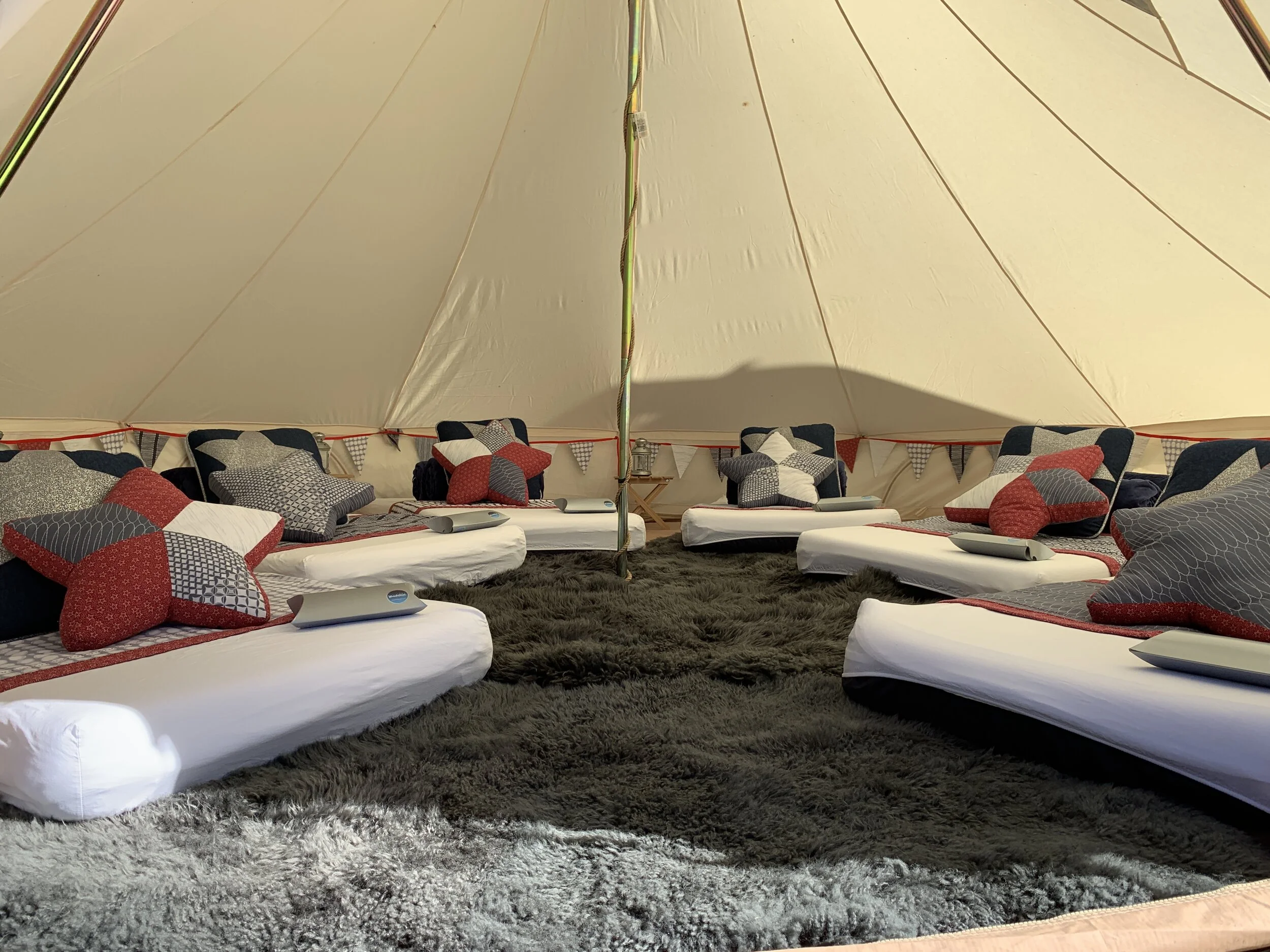 WonderTent Parties Glamping Tent in Cool Nights theme