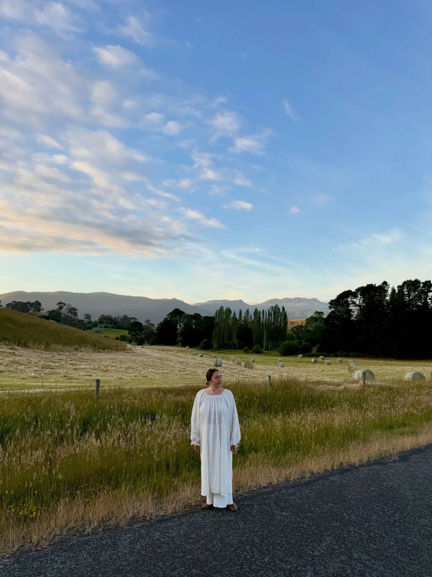 Sights of Summer 🌞 
Tasmania is LIT this time of year, the blue oceans, heirloom tomatoes, flowers bloomed, golden light long days. Savoring the sweetness x