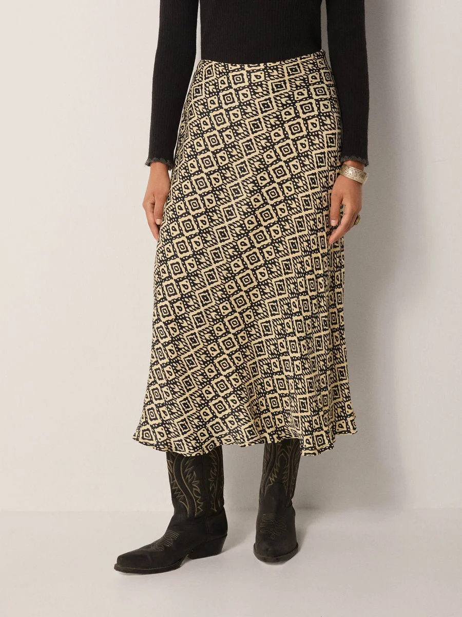 MAISON-HOTEL-IRENE-SKIRT-VANILLA-ICE-COTTONWOOL