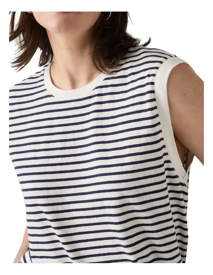 Levis-Boxy-Tank-Peacock-Stripe-CottonWool (1).webp