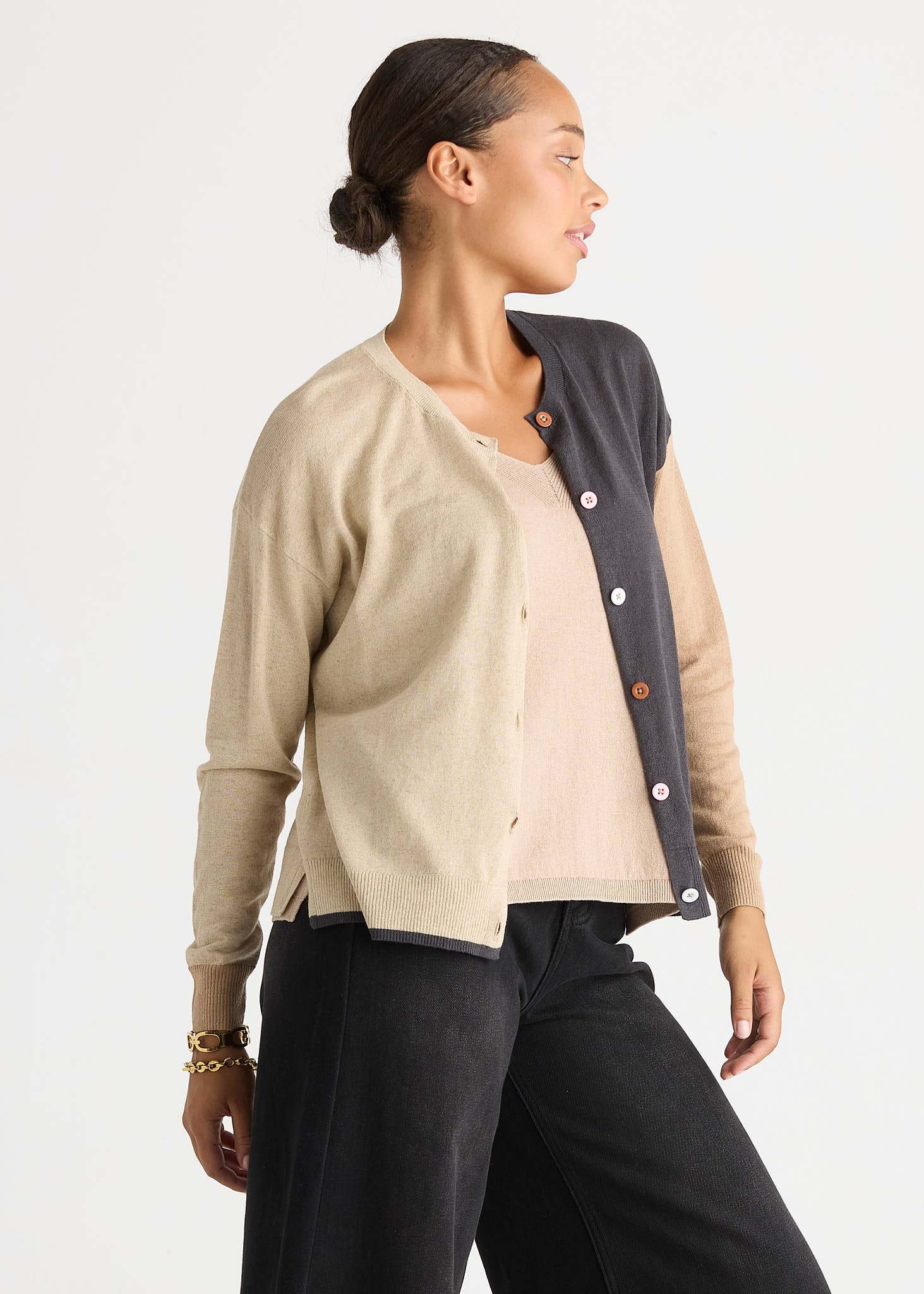 LD-and-Co-Colour-Block-Cardigan-LC8869 NATURAL-CottonWool (4).jpg