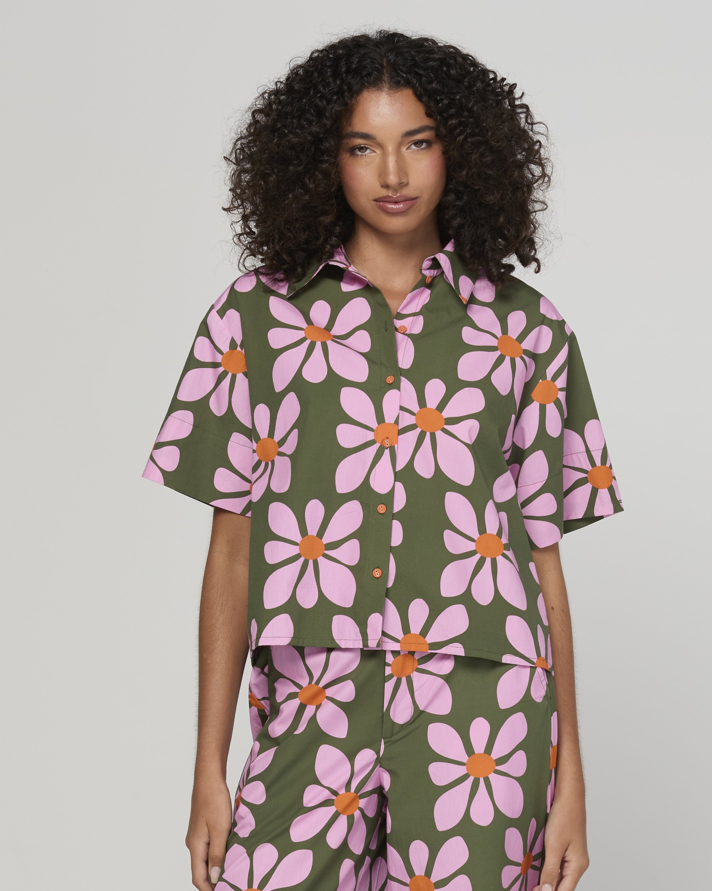 BOOM-SHANKAR-COSMOS-SHIRT-CottonWool (4).jpg