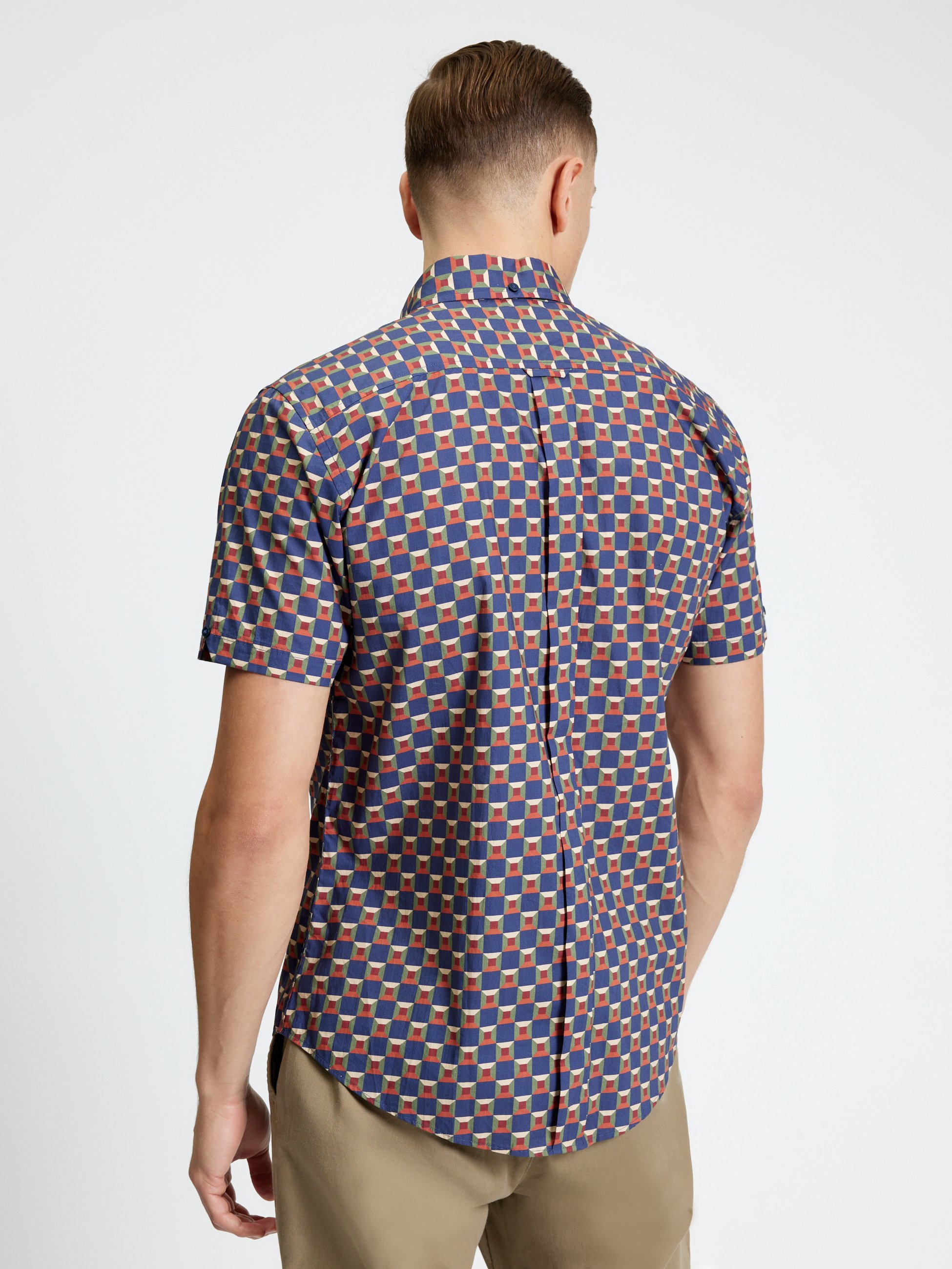 Ben-Sherman-Retro-Geo-Shirt-1013415_825_CottonWool (4).jpg