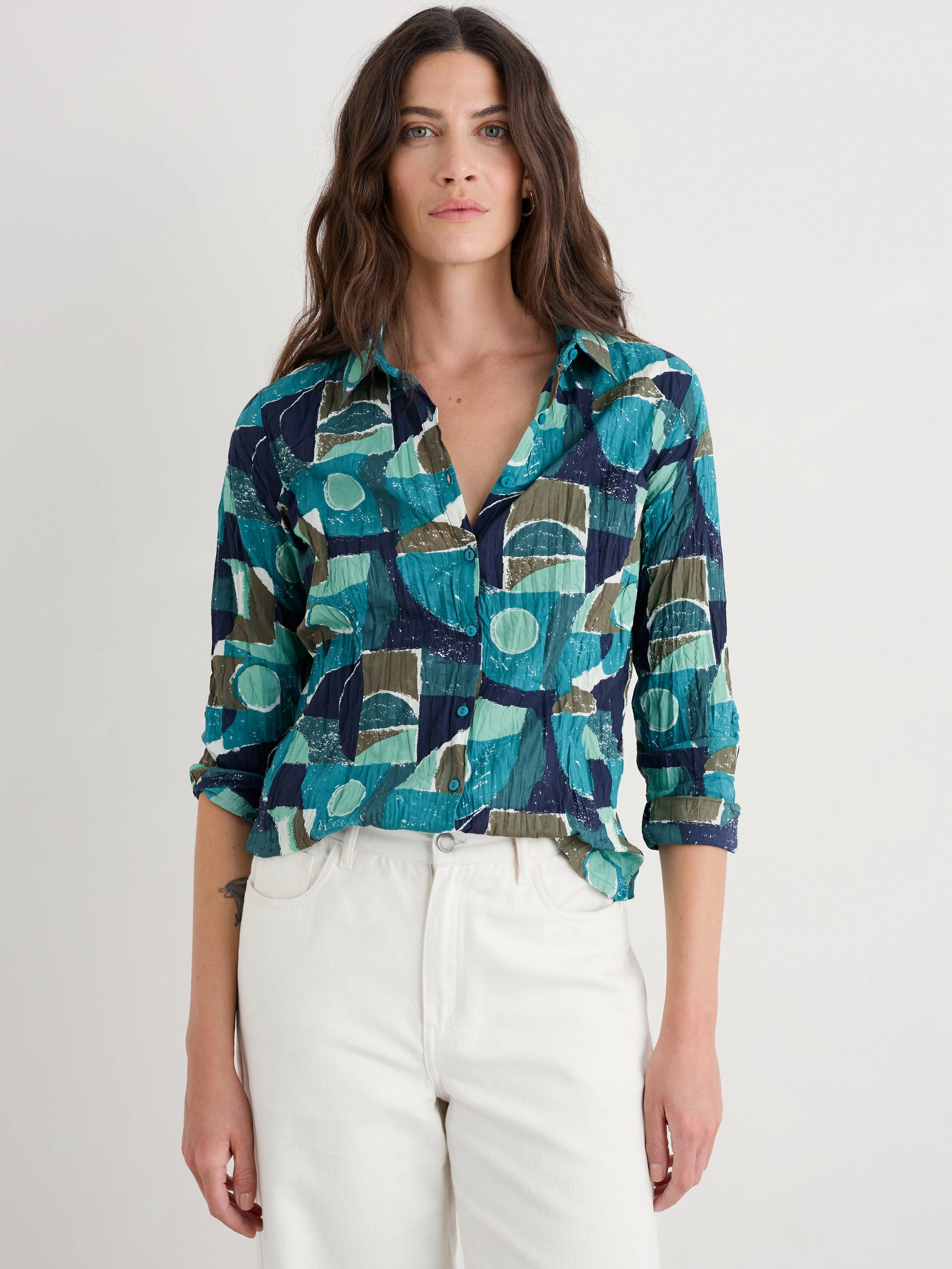 Seasalt-Larissa Shirt - Penwith Abstract Emulsion - CottonWool (5).jpg