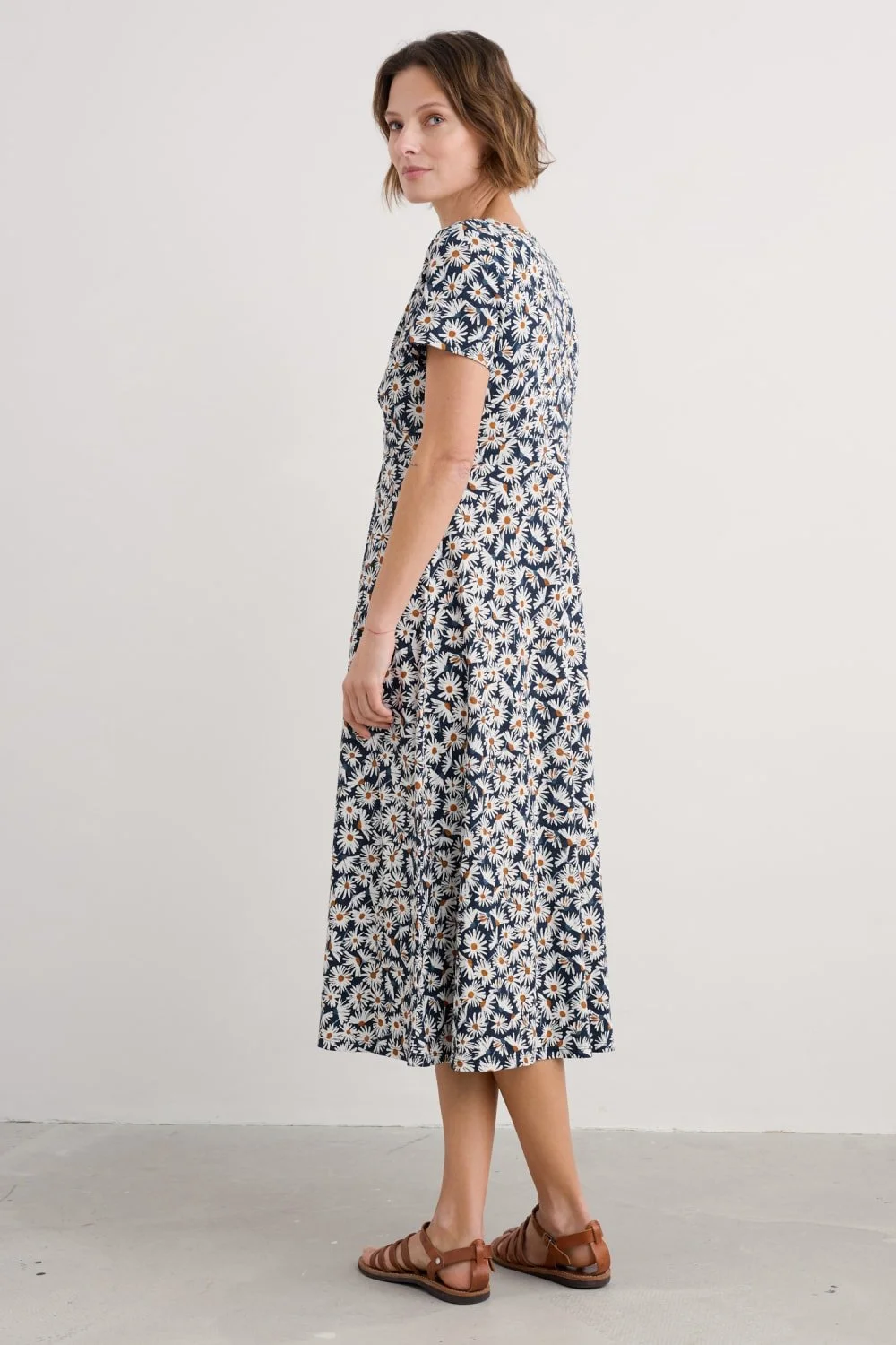 Seasalt-Chapelle-Dress-Scatter-Daisy-CottonWool (4).jpg