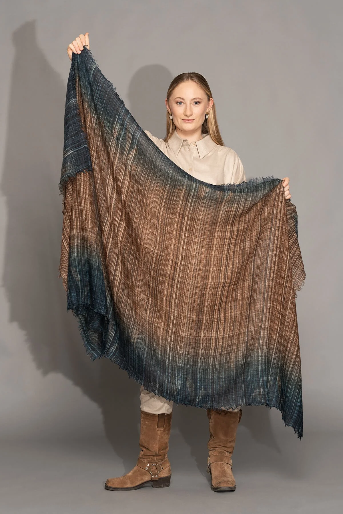 YOKO Fashion-Elva-Scarf-02-CottonWool (3).jpg