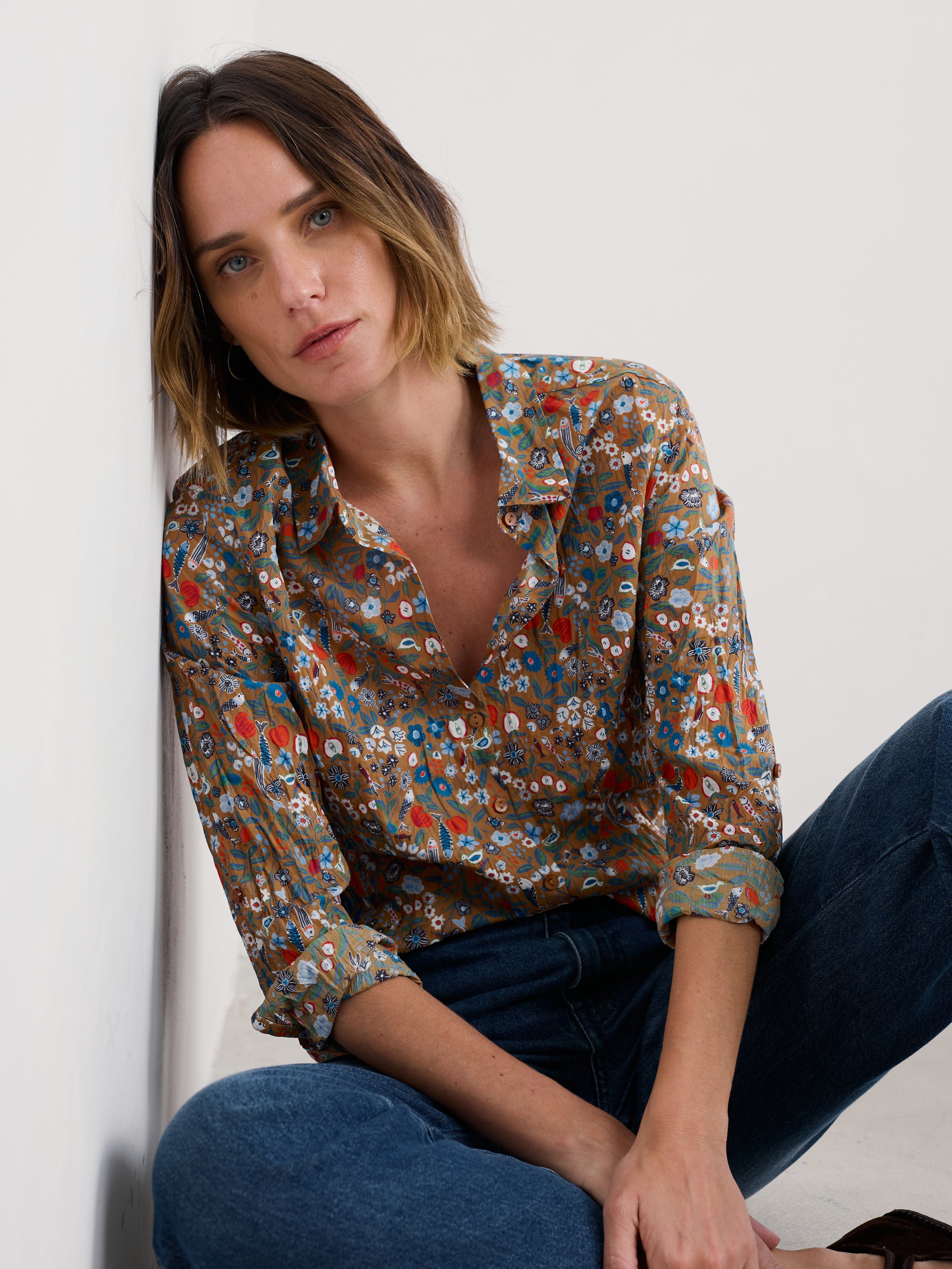 Seasalt-Larissa Shirt - Still Life Basket - CottonWool (1).jpg