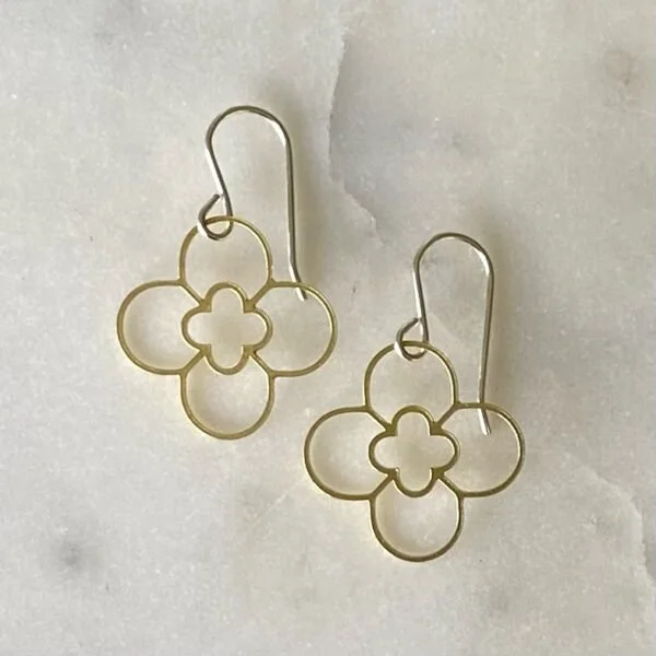 Nest of Pambula Clover Earrings