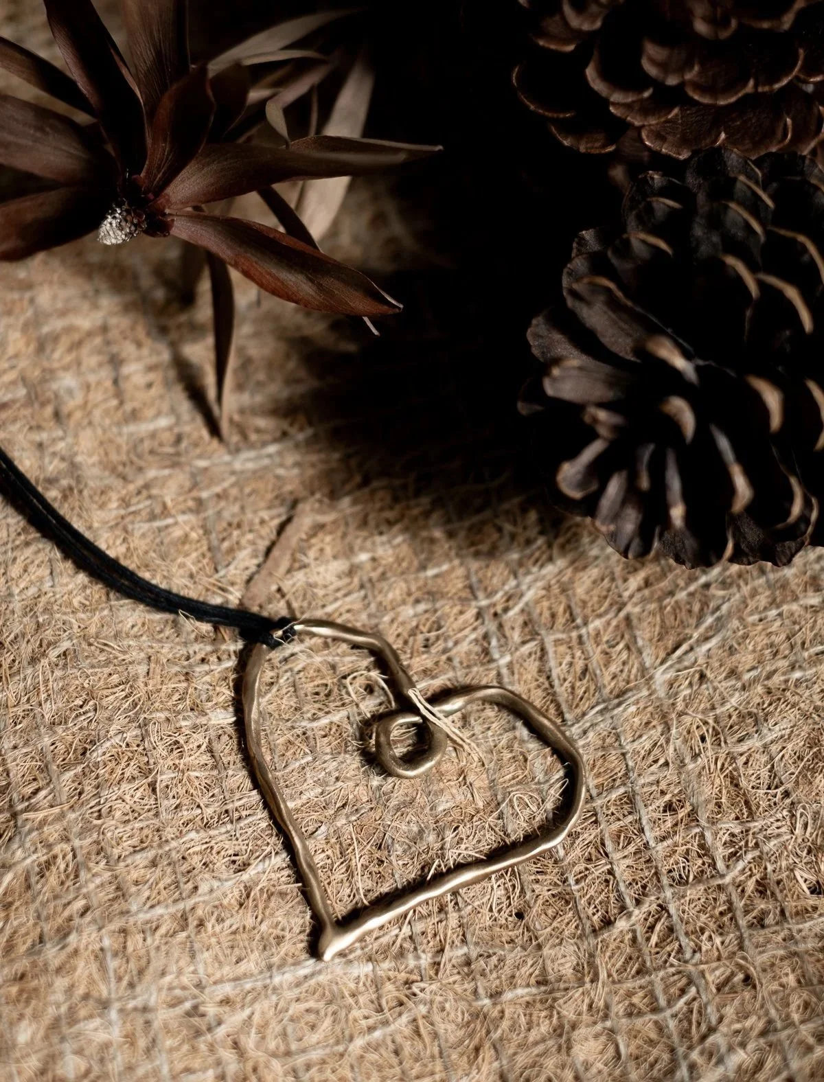 Pesci-Che-Volano-Cuore-Pendant-CottonWool.jpg
