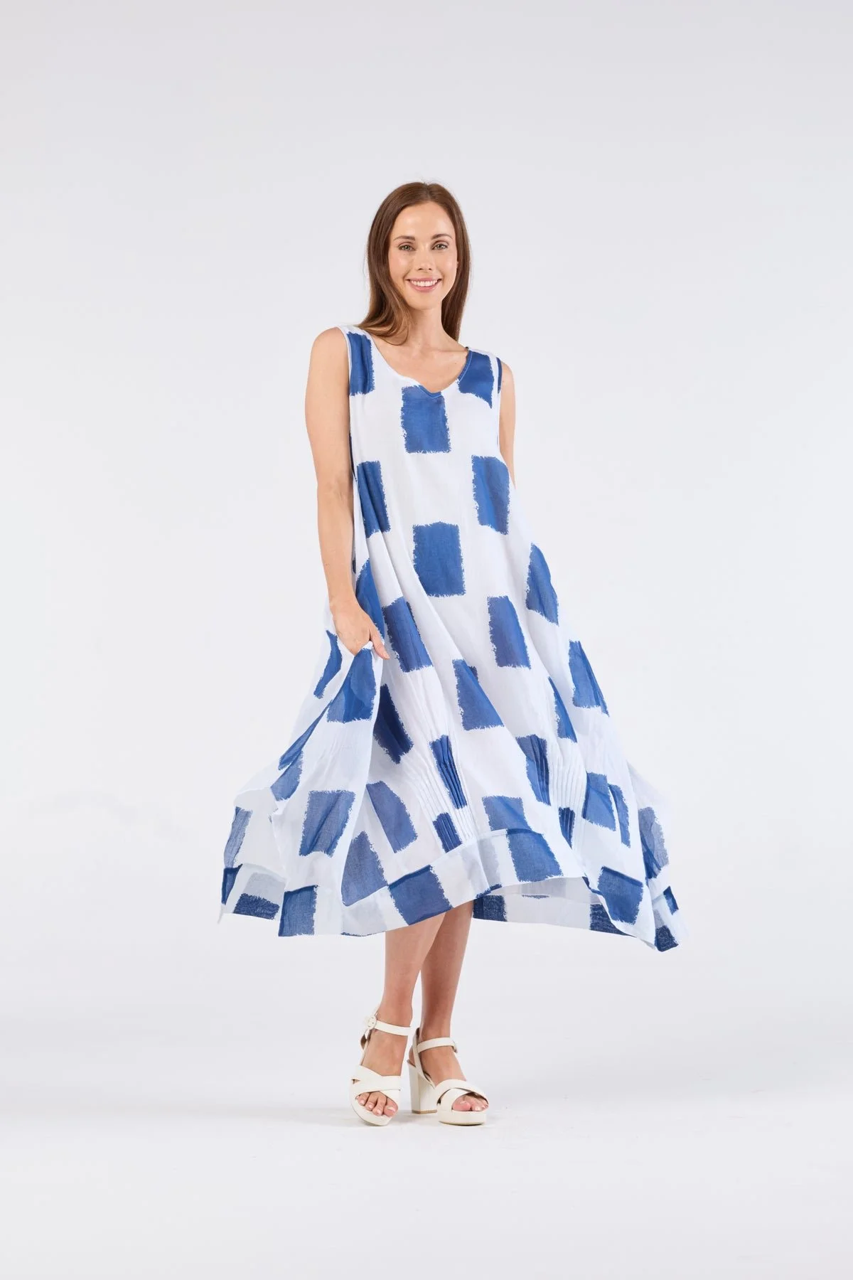 Au-Hasard-Du-Voage-S26-57-Blue-CottonWool (1).jpg