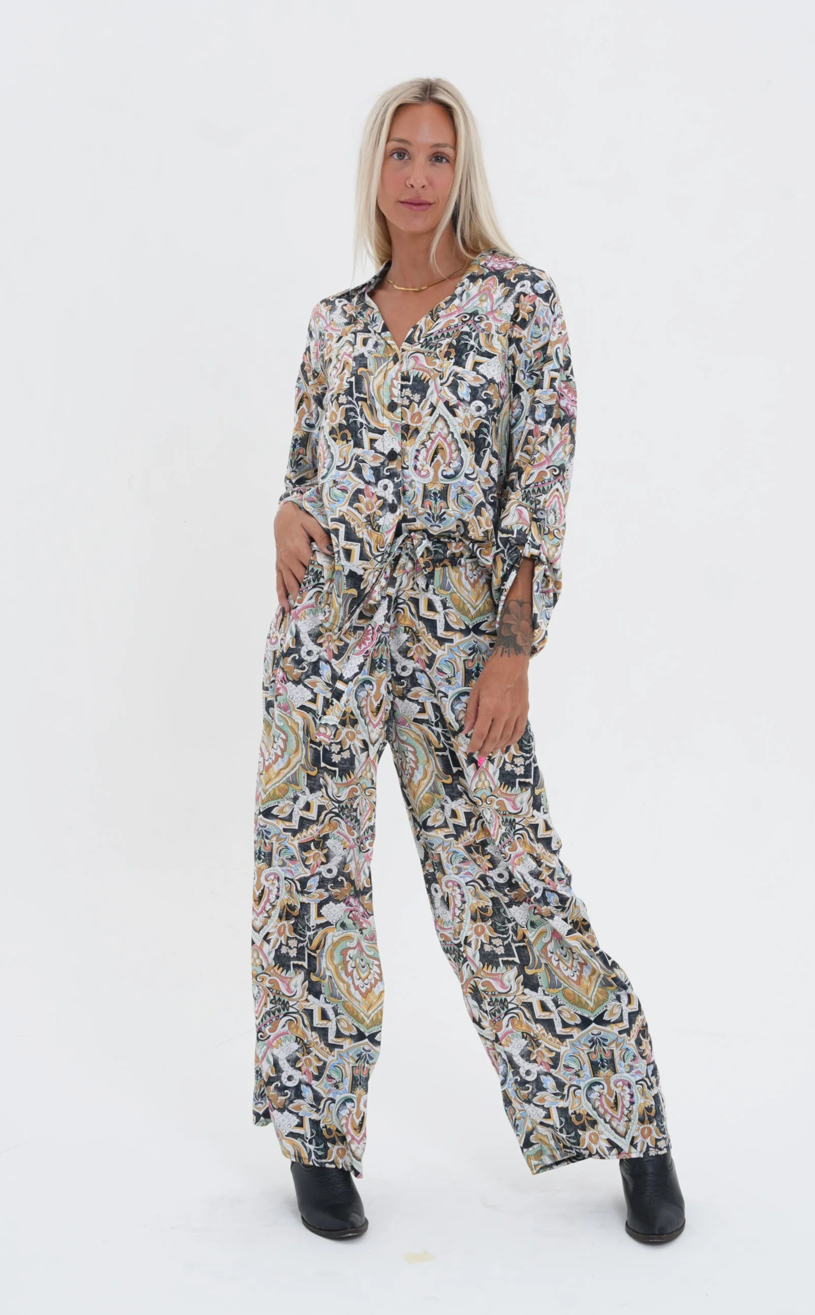 Carbon-Perla-Longline-Shirt-CottonWool