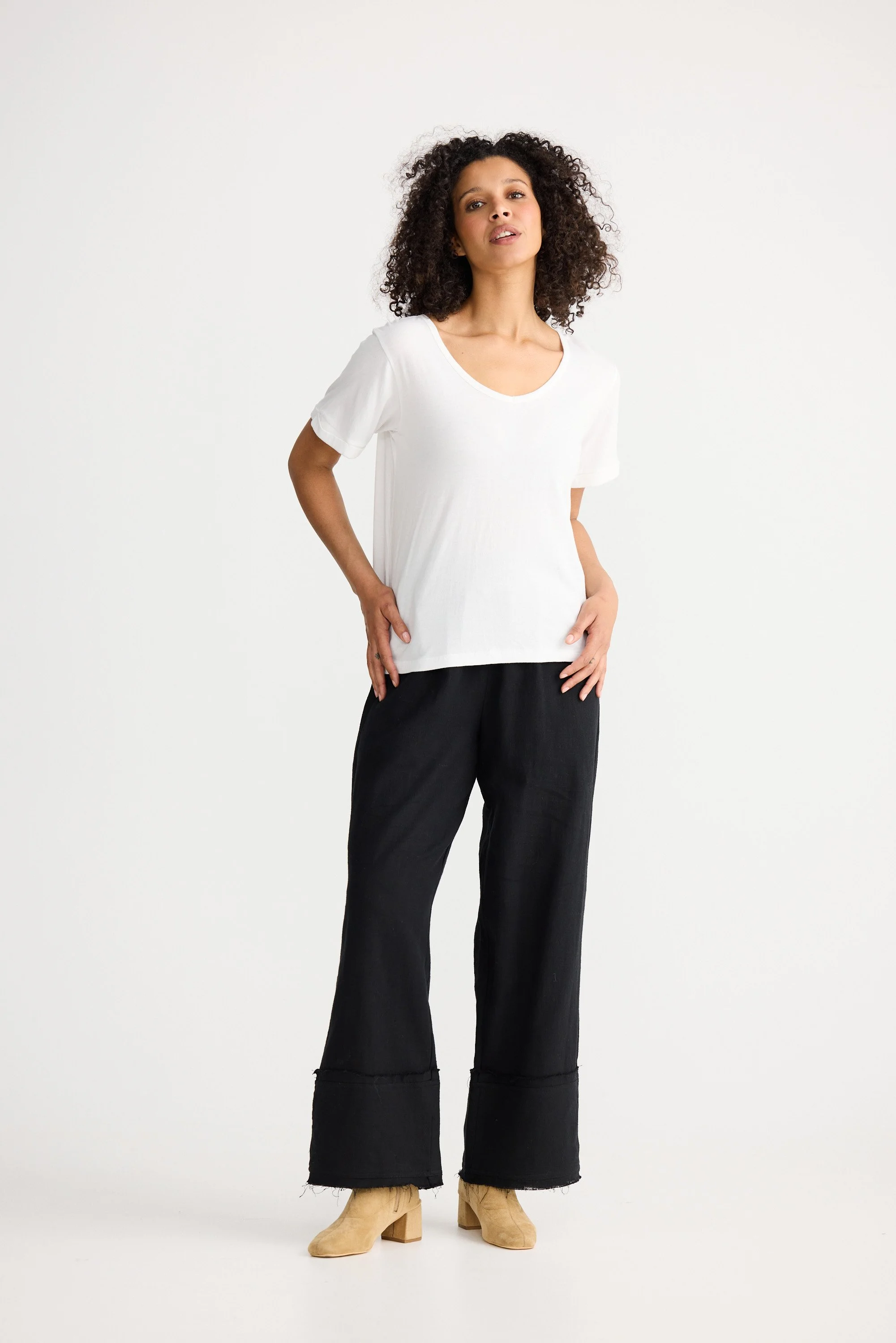 Shanty-SH26057-1_Kasai Short Sleeve Tee_Ivory_CottonWool (1).jpg