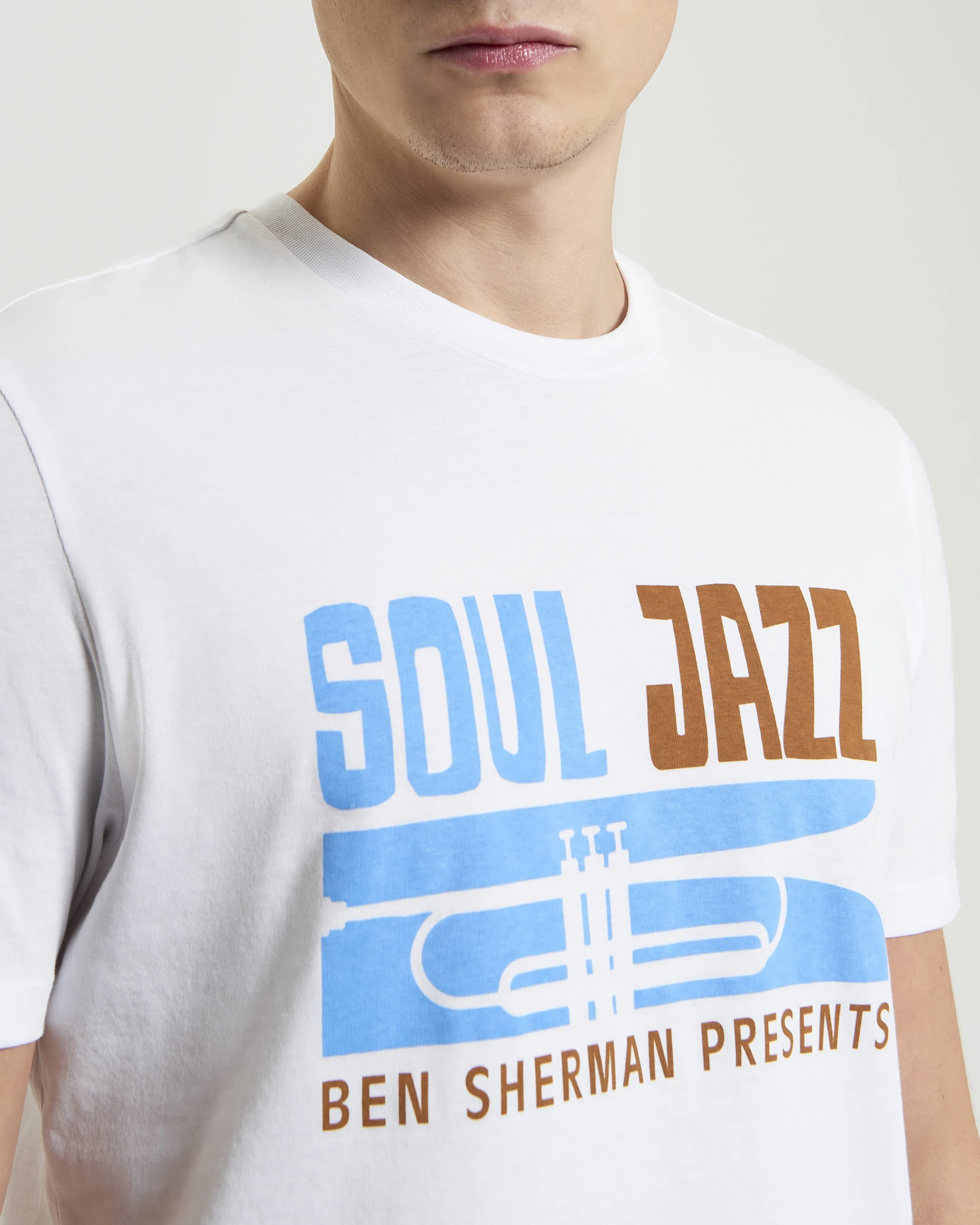Ben-Sherman-Soul-Jazz-Tee-White-CottonWool-1012515-010_4 (1).jpg