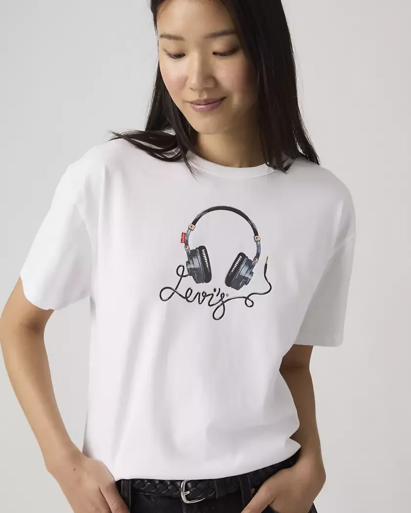 Levis-Graphic-Vintage-Tee-Headphones-CottonWool (5).webp