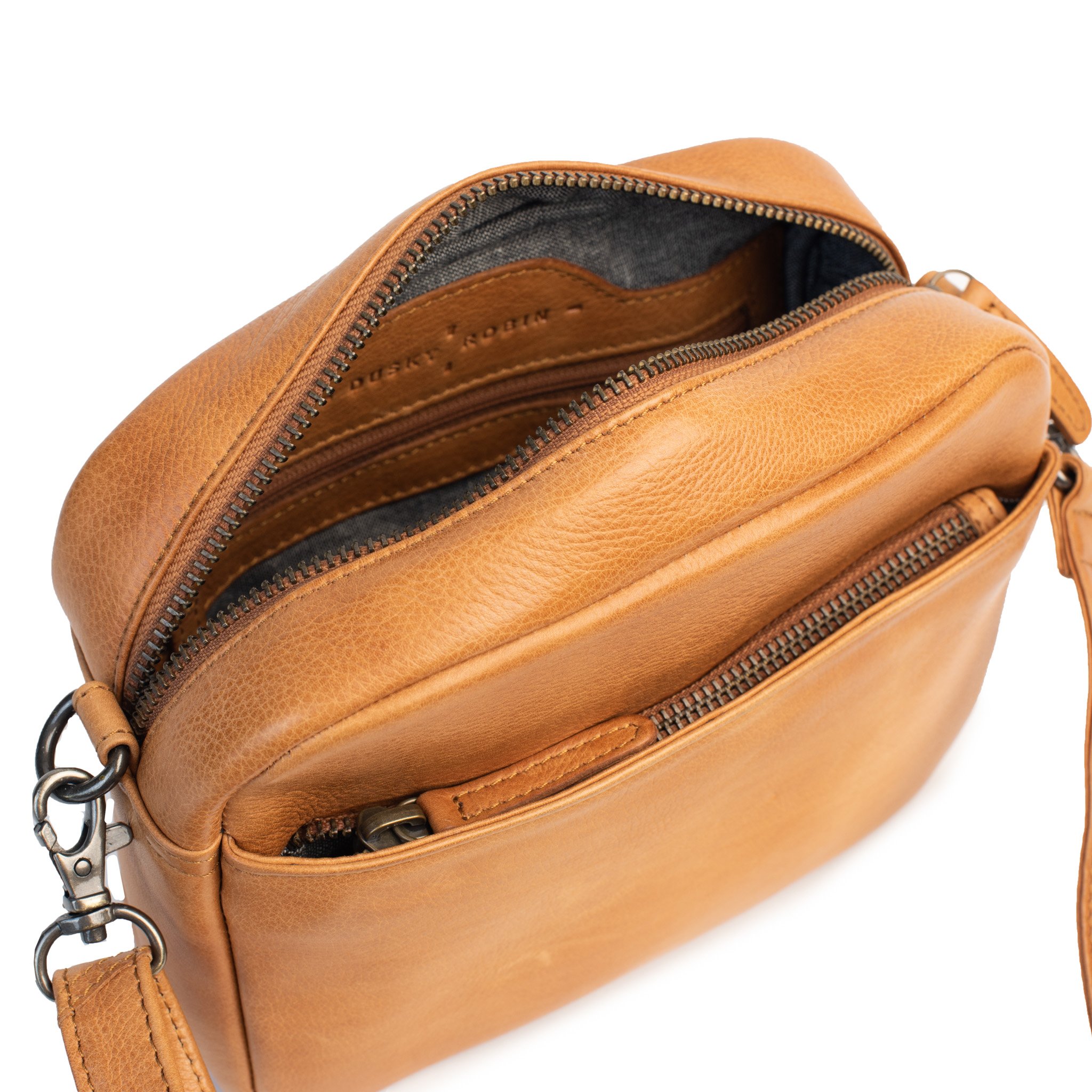 Dusky-Robin-Leather-Head-in-the-Clouds-Bag-CottonWool (4).jpg