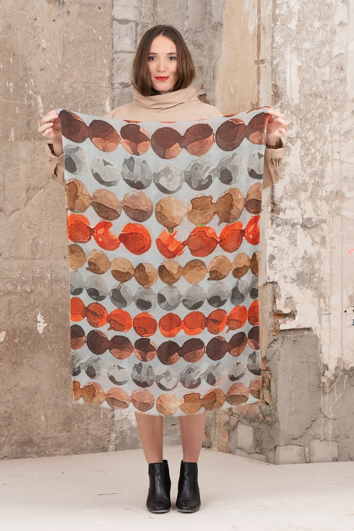 YOKO-MIDORI-SCARF-MD02-CottonWool (1).jpg