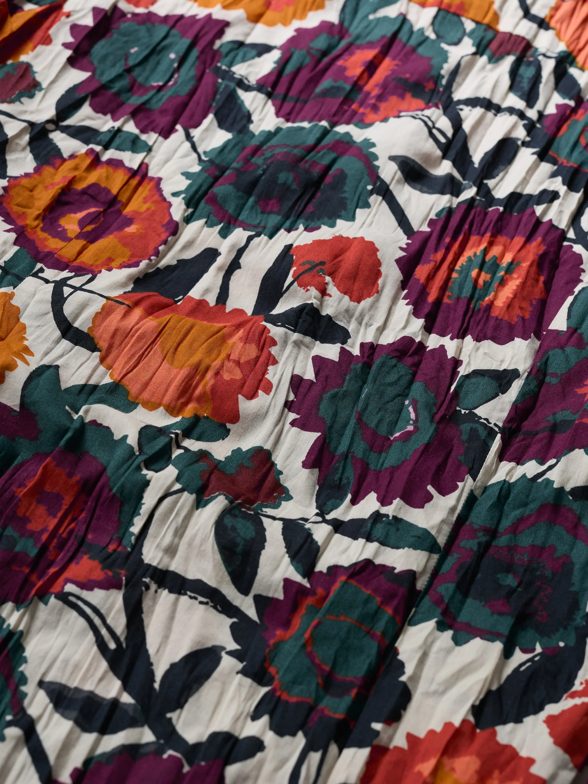 Seasalt-Larissa Shirt - Figurative Floral Aran - CottonWool (5).jpg