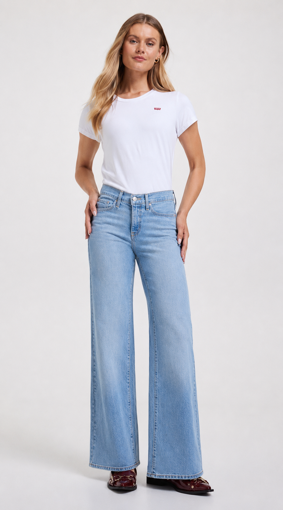 Levi's 318 Shaping Wide leg Jeans Tall Glass of Water
