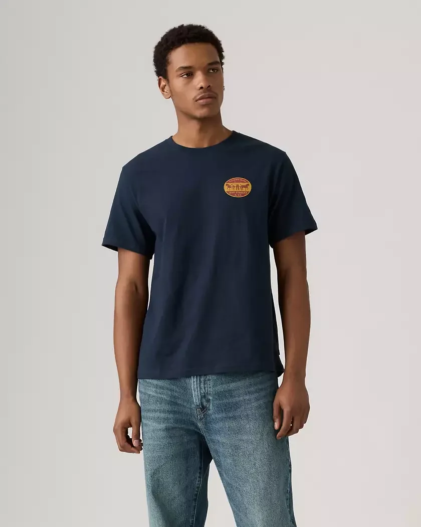 Levis-Relaxed-Fit-2-Horse-Traders-Tee-CottonWool (2).webp