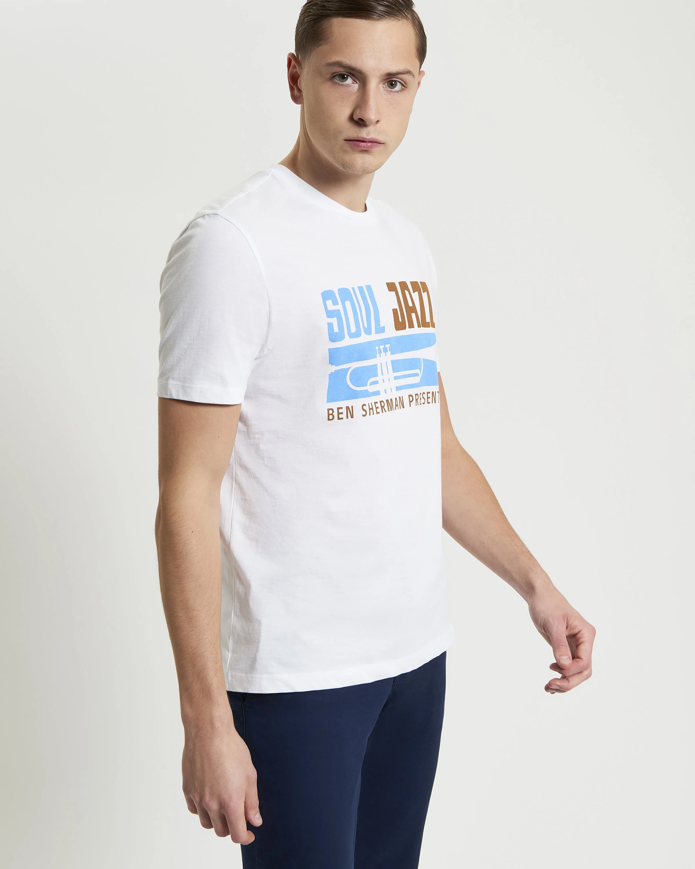 Ben-Sherman-Soul-Jazz-Tee-White-CottonWool-1012515-010_4 (3).jpg