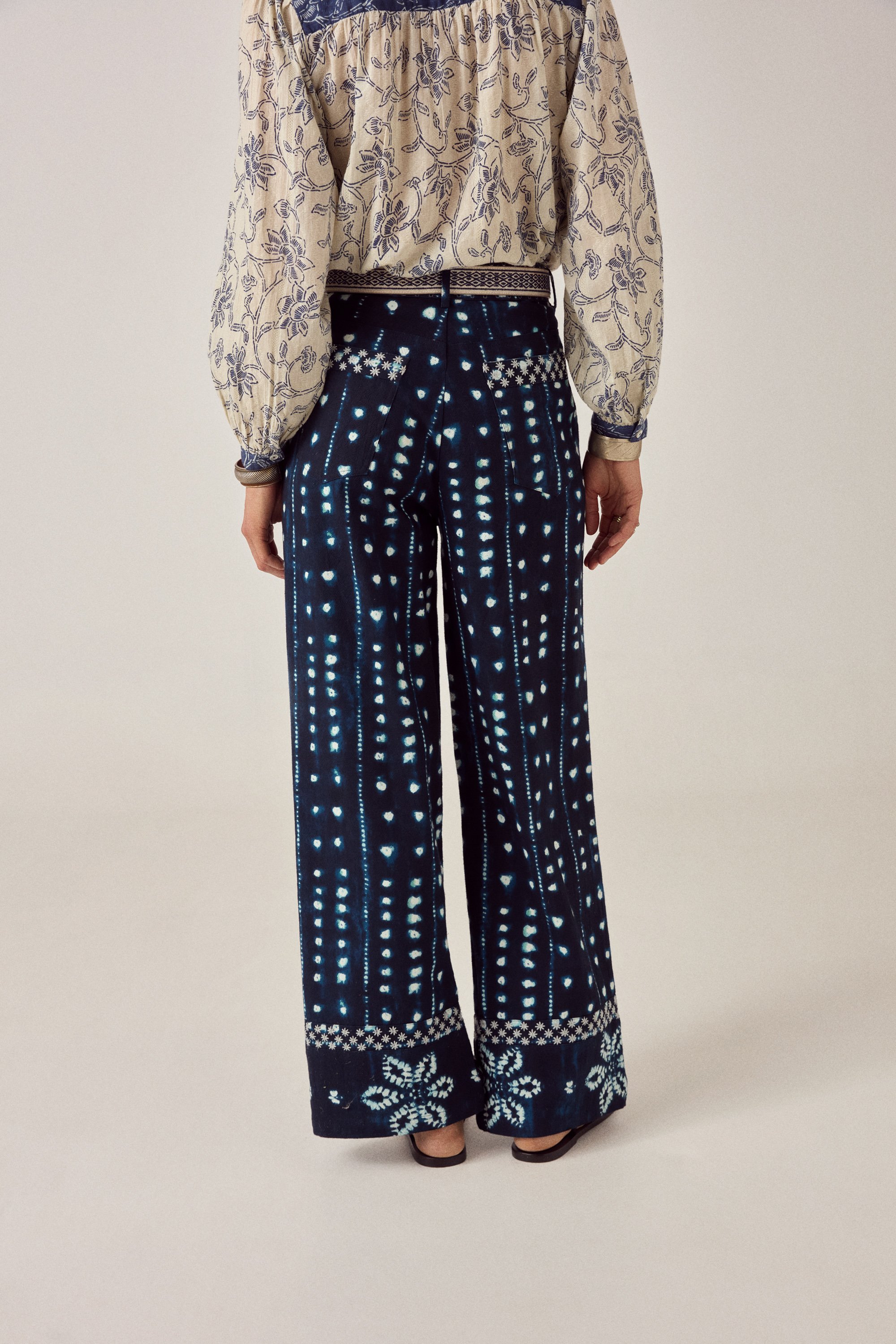 MAISON HOTEL - Mizu-Pants-Shibori-Dreams-CottonWool