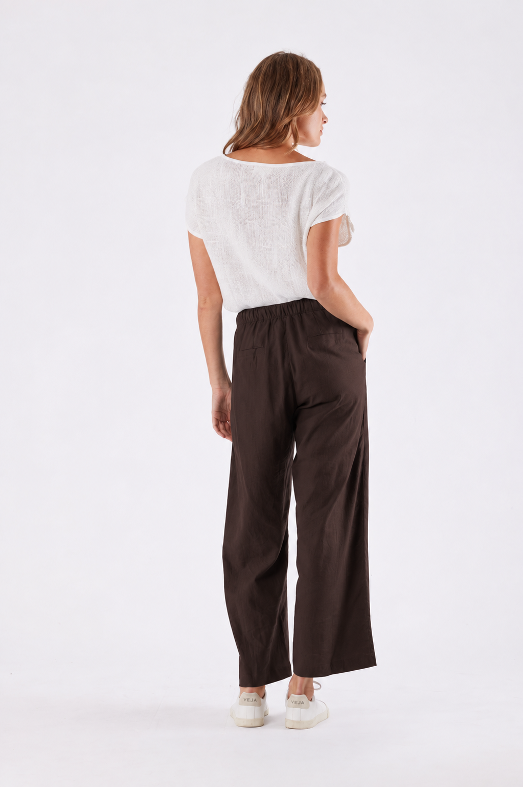 Carbon-Isla-Linen-Pants-Dark-Chocolate-CottonWool