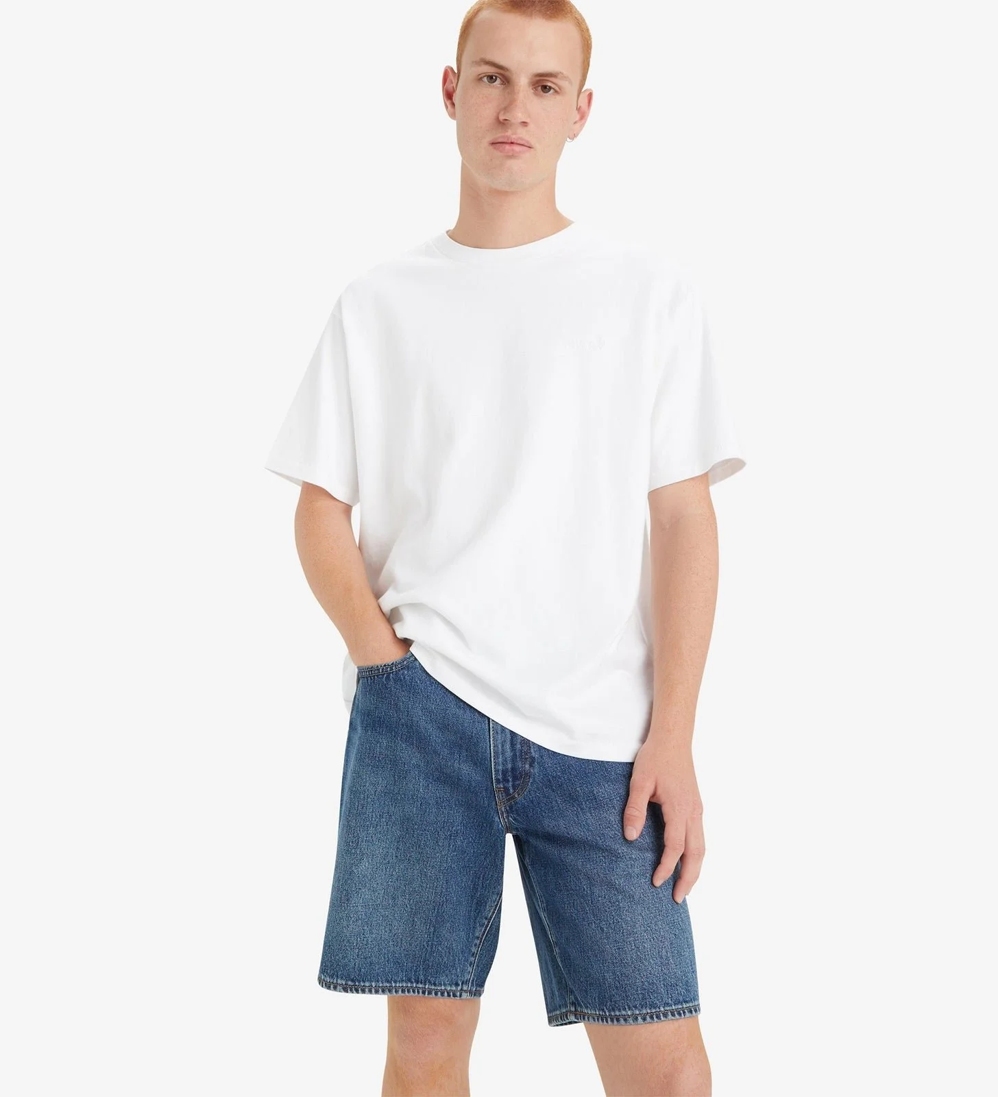 Levis-Red-Tab-Vintage-Tee-White-CottonWool (1).jpg
