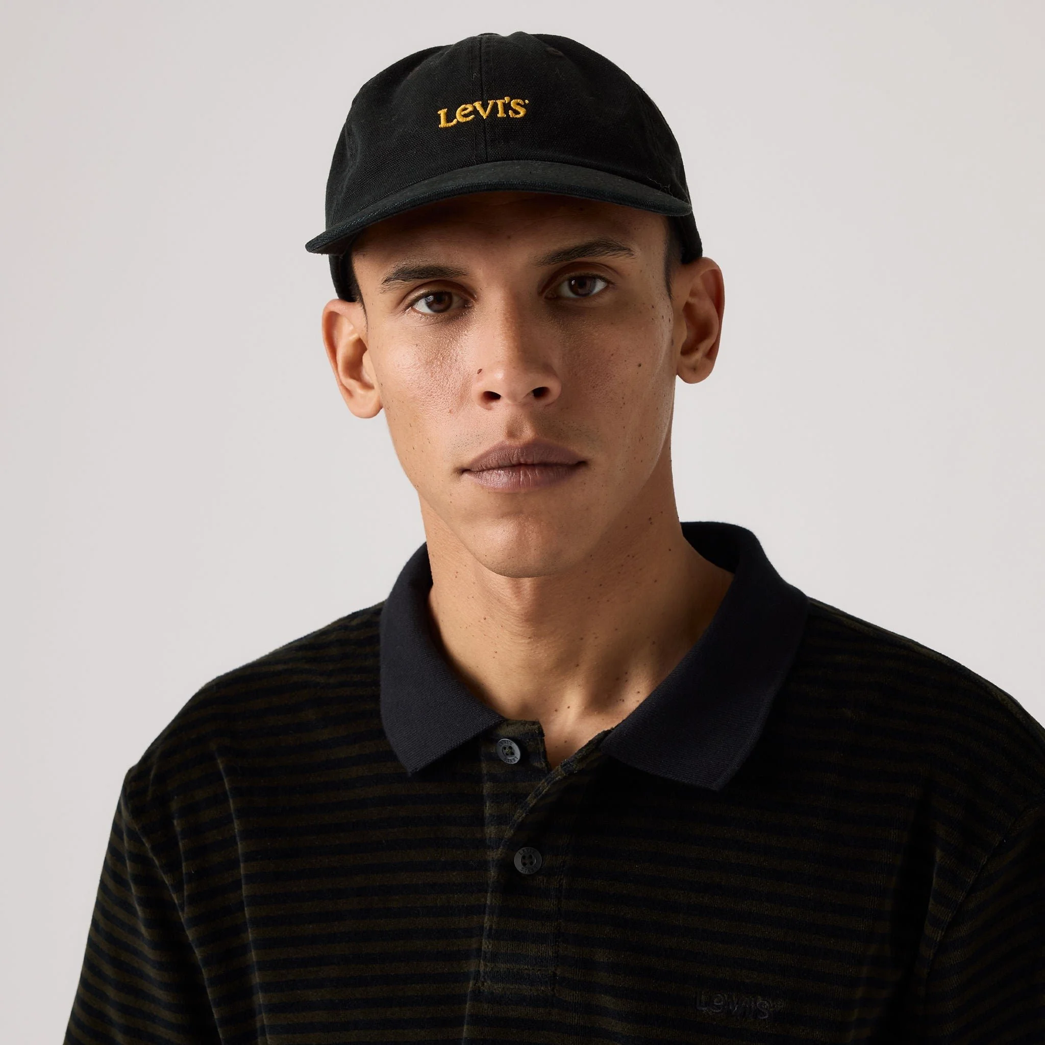 LEVIS-CLUB-LOGO-CAP-ANTHRACITE-NIGHT-COTTONWOOL